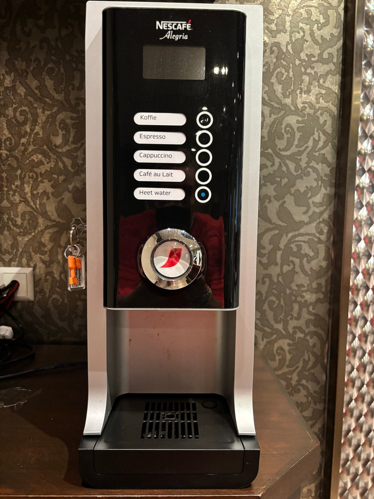 Nescafé Conforto VW  Koffiemachine, Ophalen, 10 kopjes of meer, Koffiemachine, Gemalen koffie