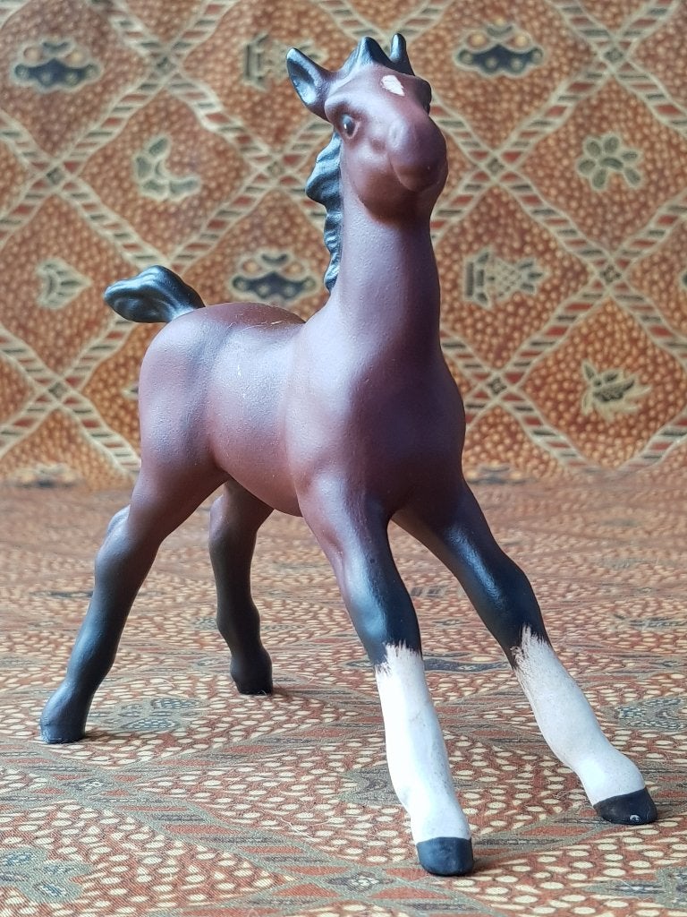 Mooi oud Beswick beeldje uit Engeland van een veulen 12,2 cm, Antiek en Kunst, Ophalen of Verzenden