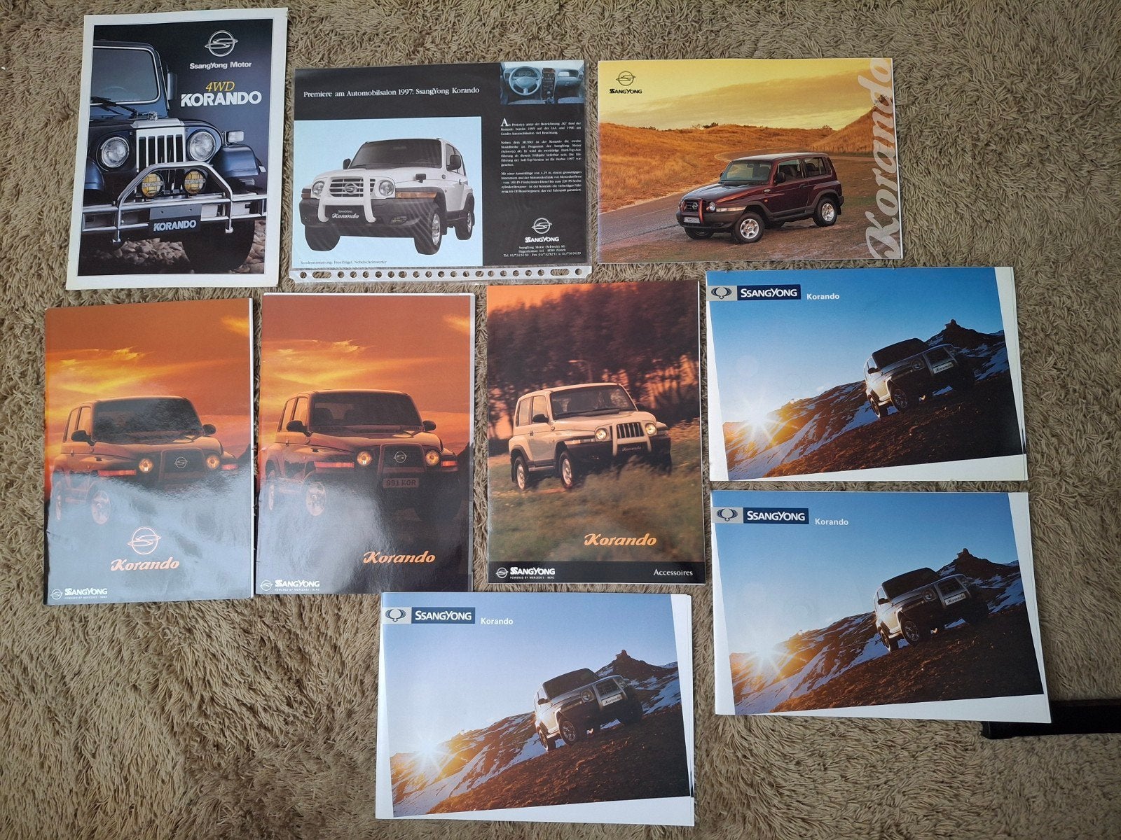 lot autofolders SsangYong Korando, Verzenden, Zo goed als nieuw, Overige merken