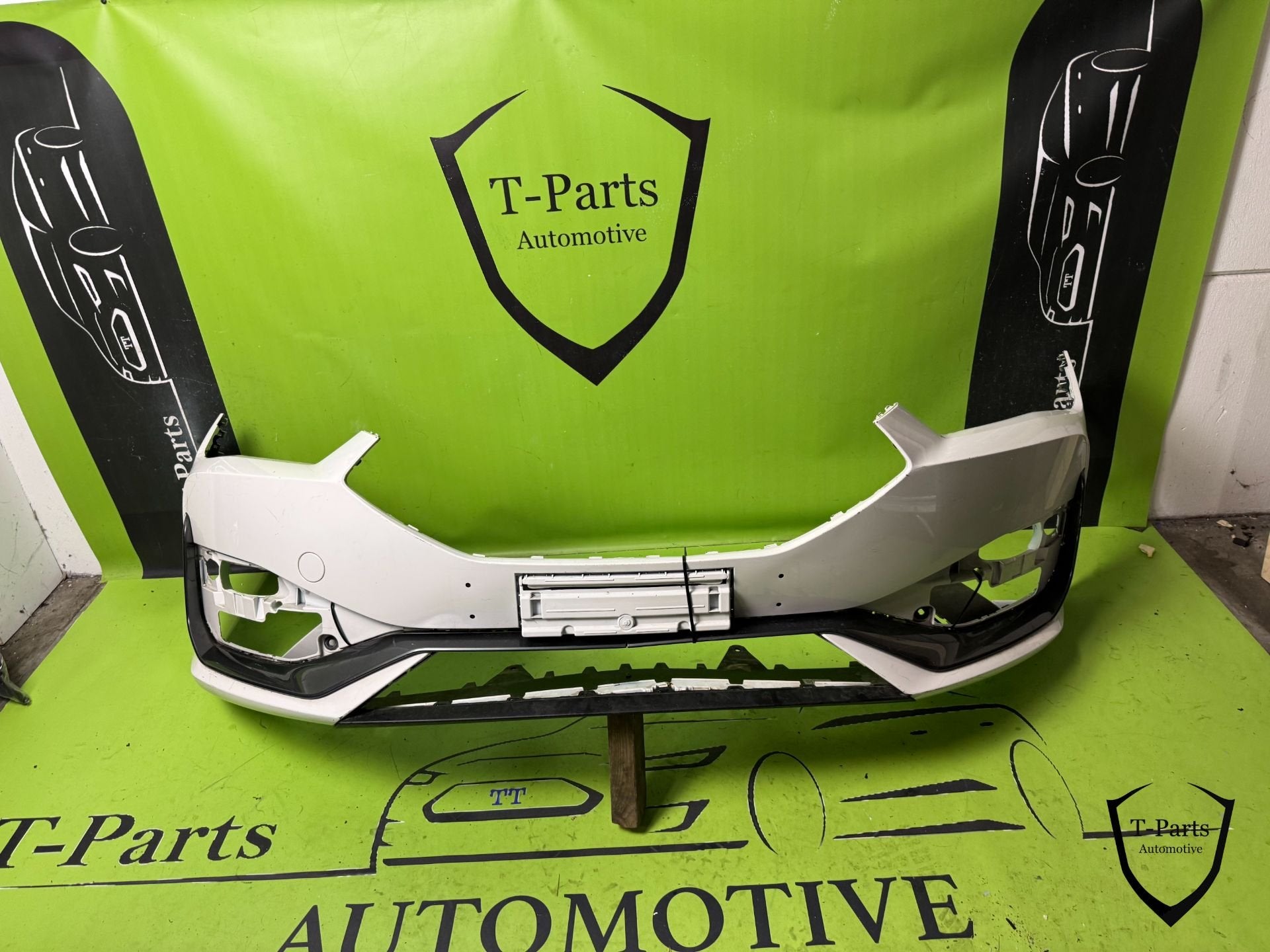 cupra leon voorbumper bumper boven