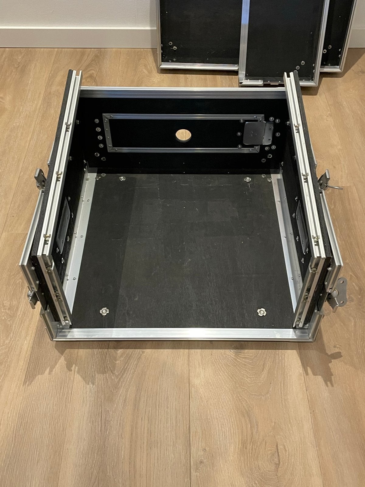 Pro DJ slant flightcase, Ophalen, Zo goed als nieuw, Overige instrumenten, Flightcase