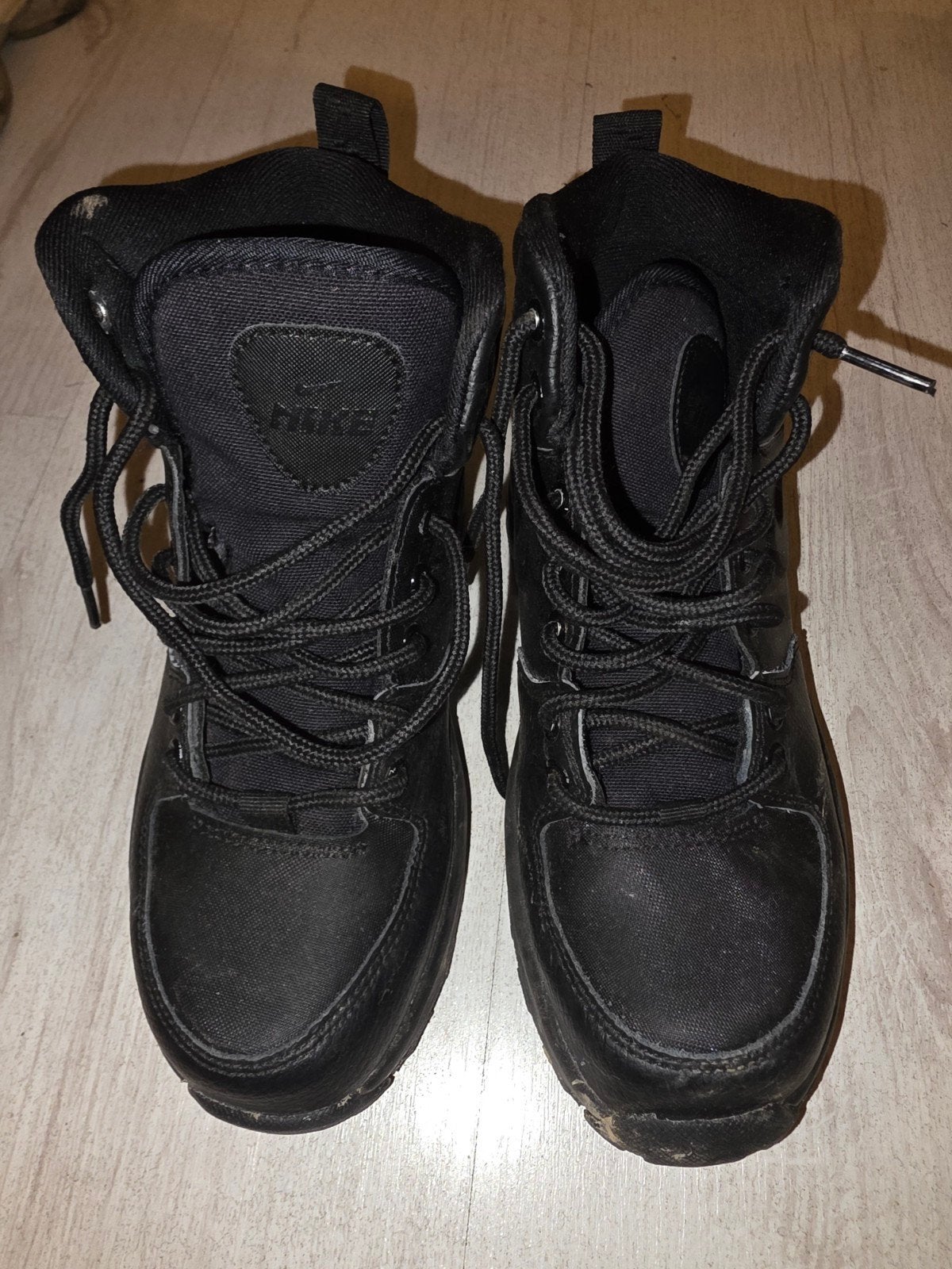 Nike Schoenenmaat 35,5, Ophalen, Zwart, Nike, Gedragen