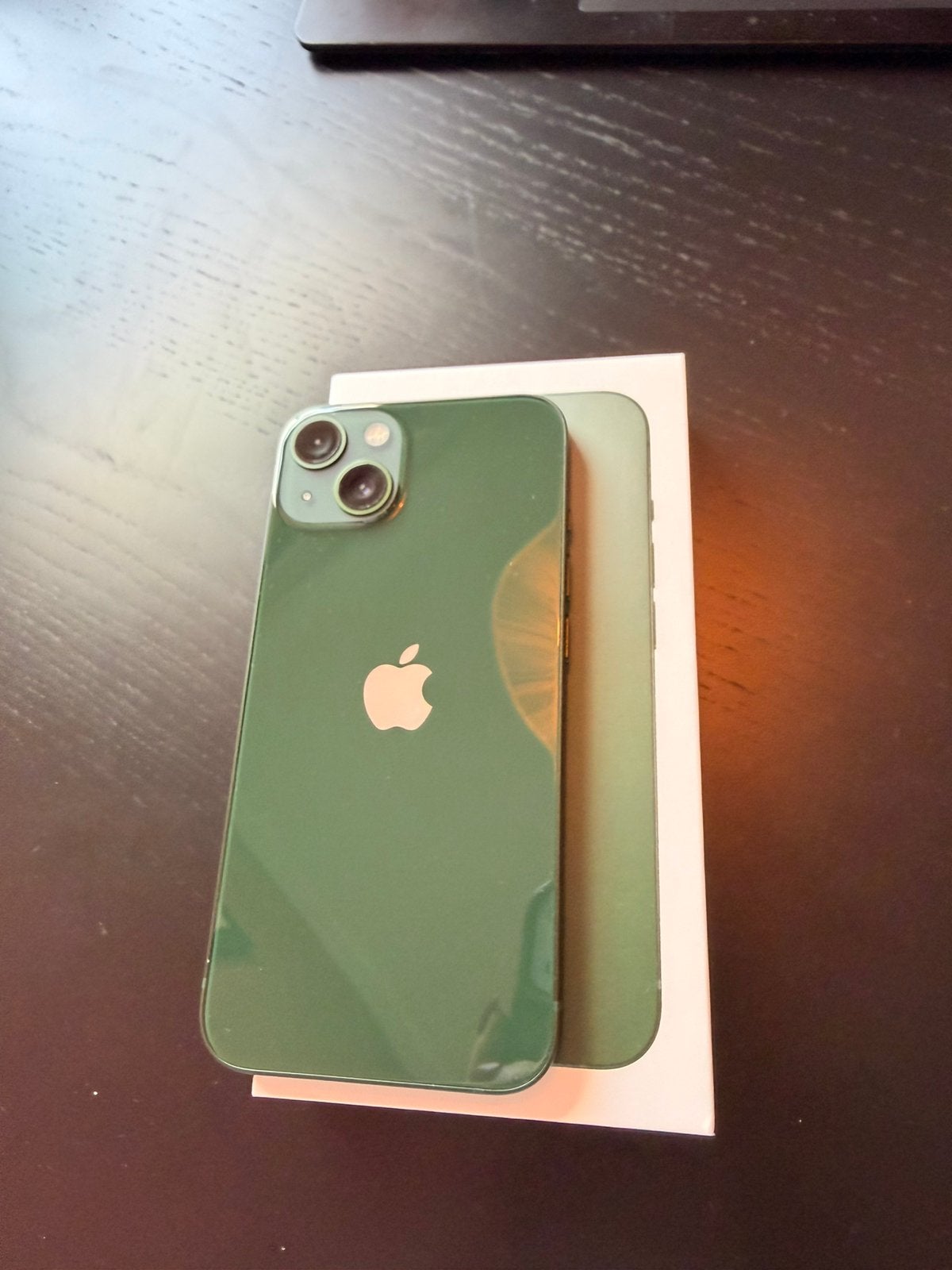 Foto 6 van Apple iPhone 13