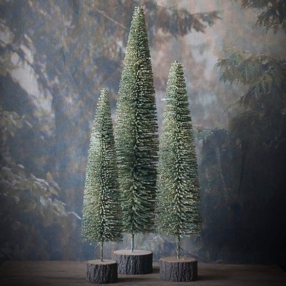 Set van drie lichtgroene kunstboompjes., Ophalen of Verzenden, Nieuw