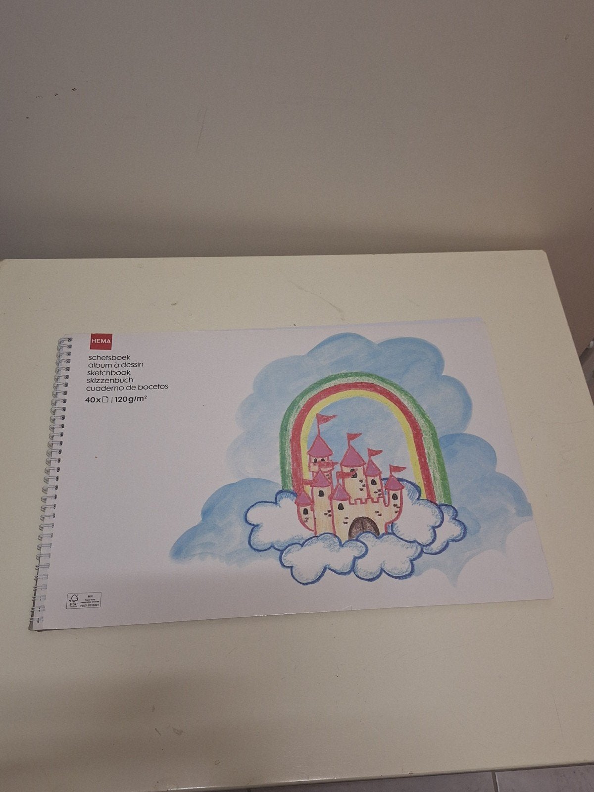 Hema Schetsboek A4 - 40 pagina's 120g/m², Hobby en Vrije tijd, Ophalen of Verzenden, Nieuw, Papier, Schets- of Tekenboek