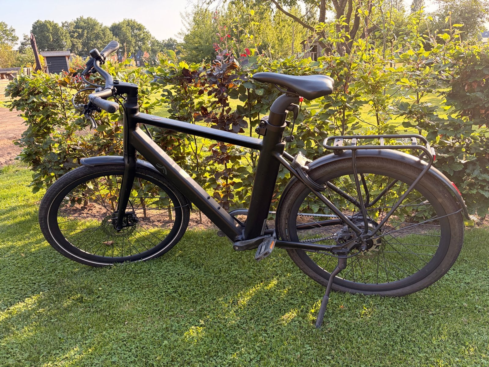 Crivit Urban E-bike All Black 2.0 X riemaandrijving, Fietsen en Brommers, Elektrische fietsen, Gebruikt, 51 tot 55 cm, 50 km per accu of meer