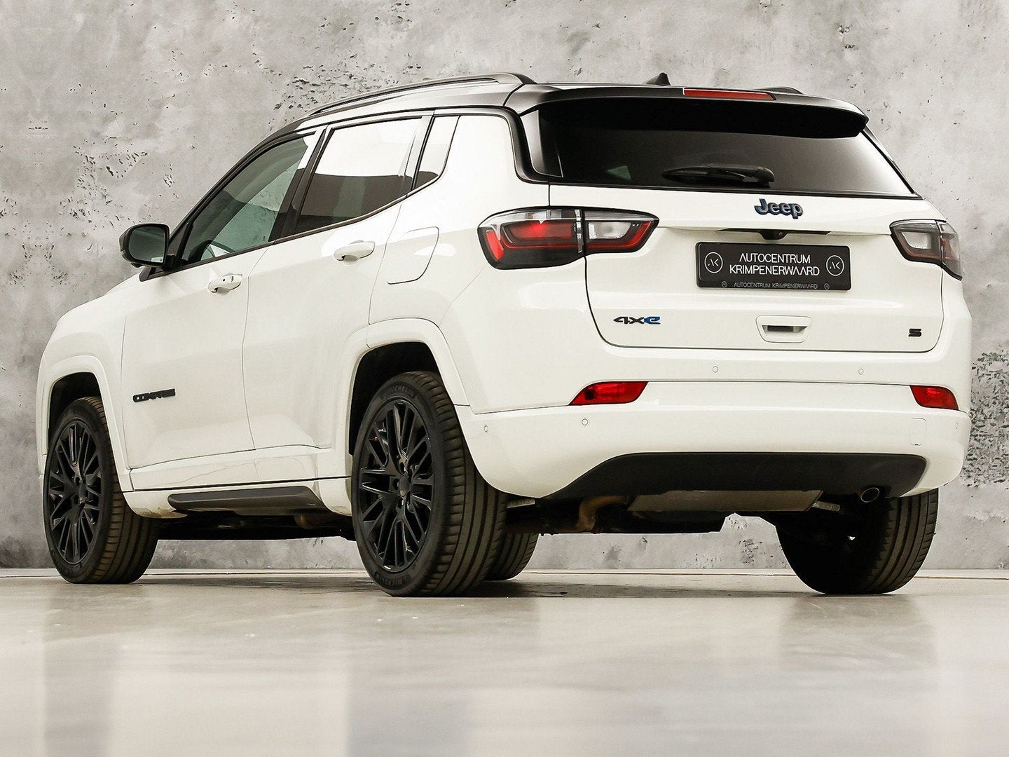 Jeep Compass 4xe 240 Plug-in Hybrid Electric S 240Pk Automaa, Auto's, Automaat, 12 maanden, Gebruikt, Zwart