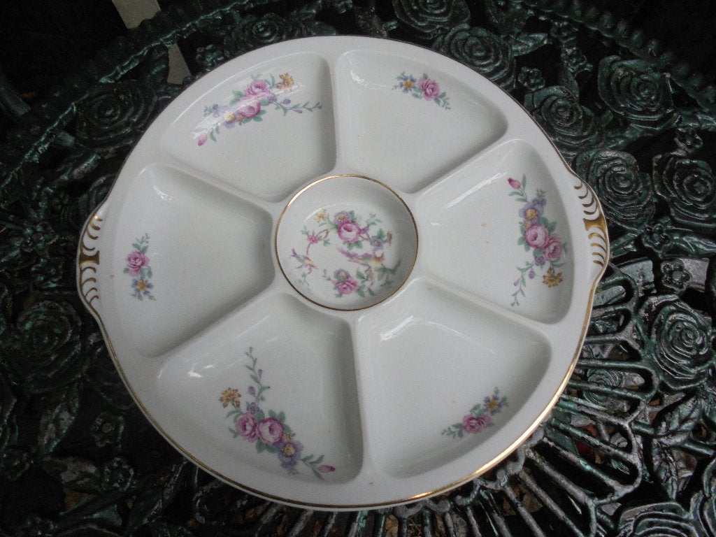 Franse Hapjes / Vakschaal met roze roosjes - bloemetjes, Antiek en Kunst, Ophalen of Verzenden