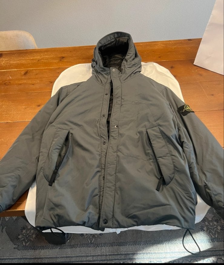Stone Island Crinkle Reps NY Down Jacket, Kleding | Heren, Ophalen of Verzenden, Zo goed als nieuw, Maat 52/54 (L), Grijs