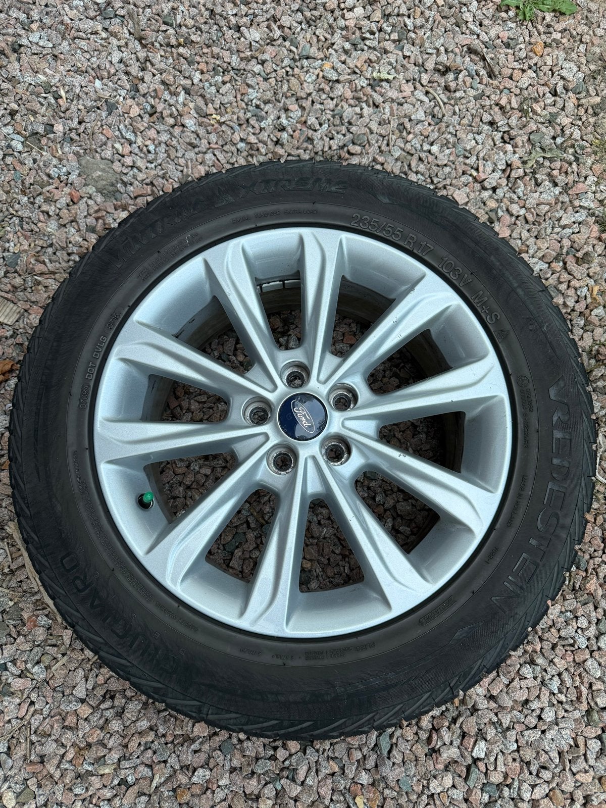 Ford Kuga banden - Vredestein 235/55 R17 M+S, Ophalen, Gebruikt, Banden en Velgen, 17 inch