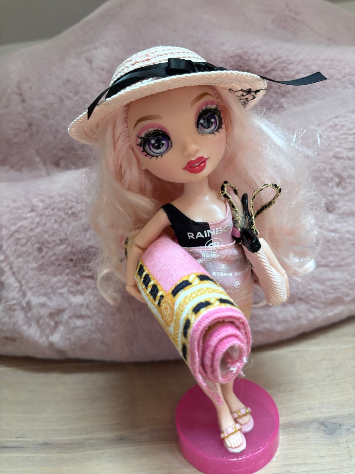 Rainbow High pop Bella Parker - Summer Vibes, Ophalen, Zo goed als nieuw, Overige typen
