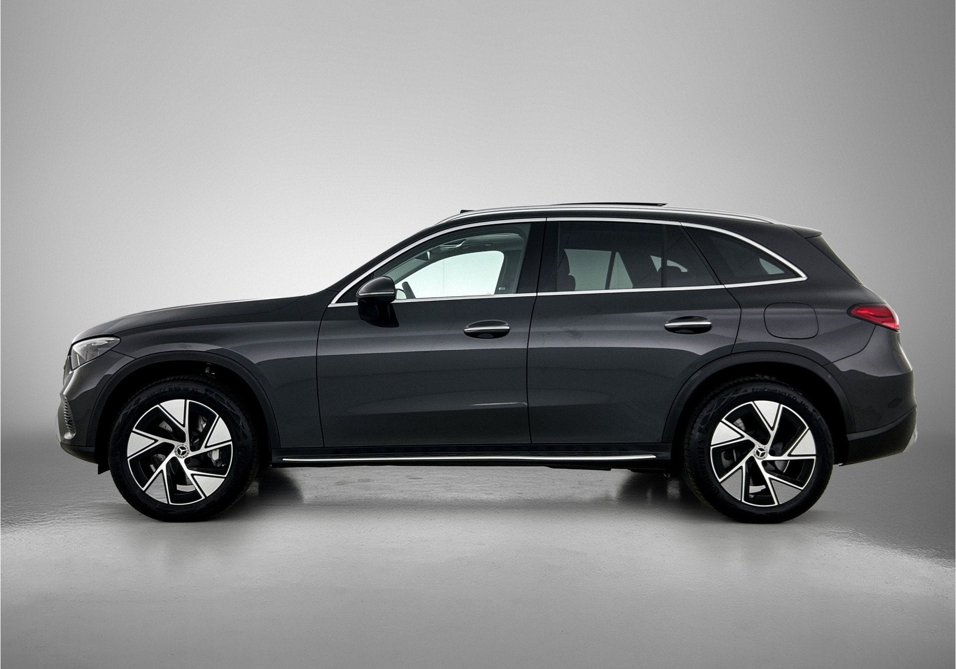 Mercedes-Benz GLC 300 e 4MATIC Luxury Line Panorama-Schuifka, Auto's, Automaat, 12 maanden, Gebruikt, Vierwielaandrijving