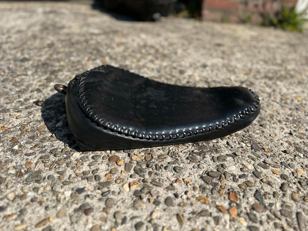Handgemaakt Solo Sportster Zadel - Zwart Leer, Ophalen of Verzenden