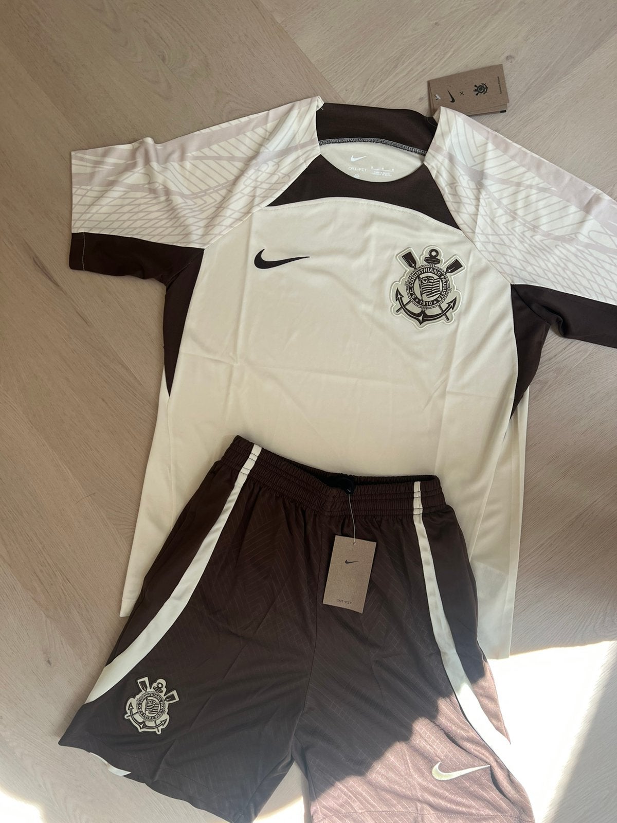 Corinthians trainingsset/zomersetje maat M t/m XXL, Kleding | Heren, Sportkleding, Ophalen of Verzenden, Nieuw, Overige maten