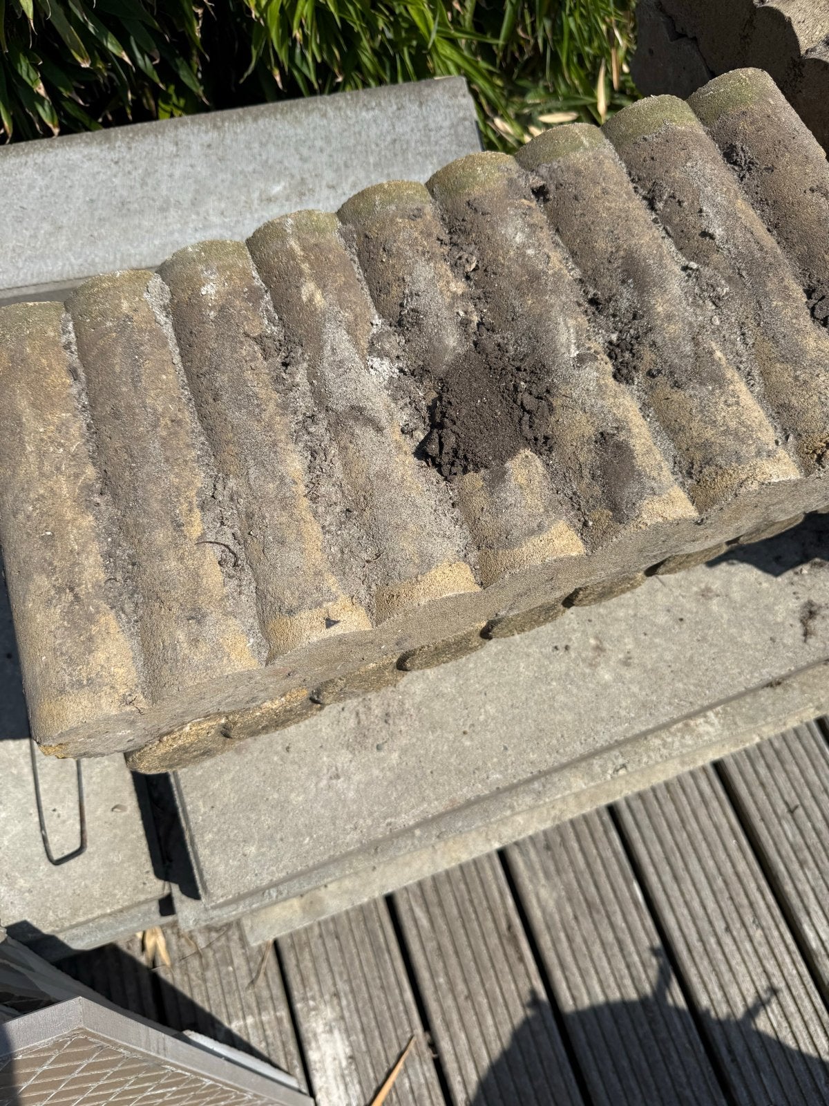 Gratis af te halen: 12 gebruikte opsluitbanden, geel/beige, Tuin en Terras, Grind, Keien en Split, Ophalen, Gebruikt, Beige, Overige typen