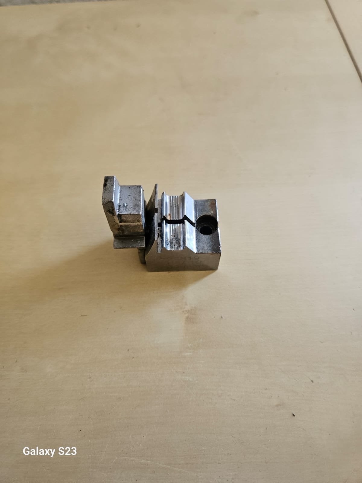 Clipperset / Sluiterbekken voor een clippmachine, Ophalen of Verzenden, Gebruikt, Bankschroef, Overige merken