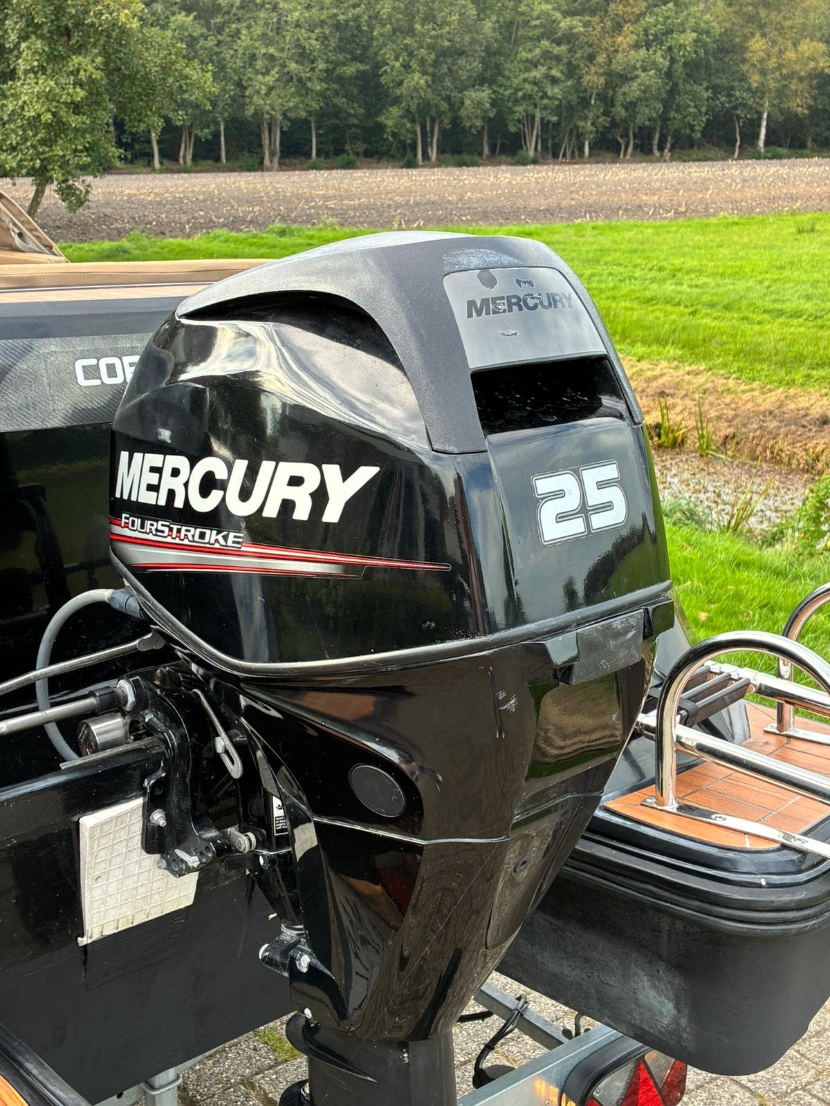 Foto 14 van Corsiva 565 New Age  | 25PK Mercury | Zonnedek |  trailer