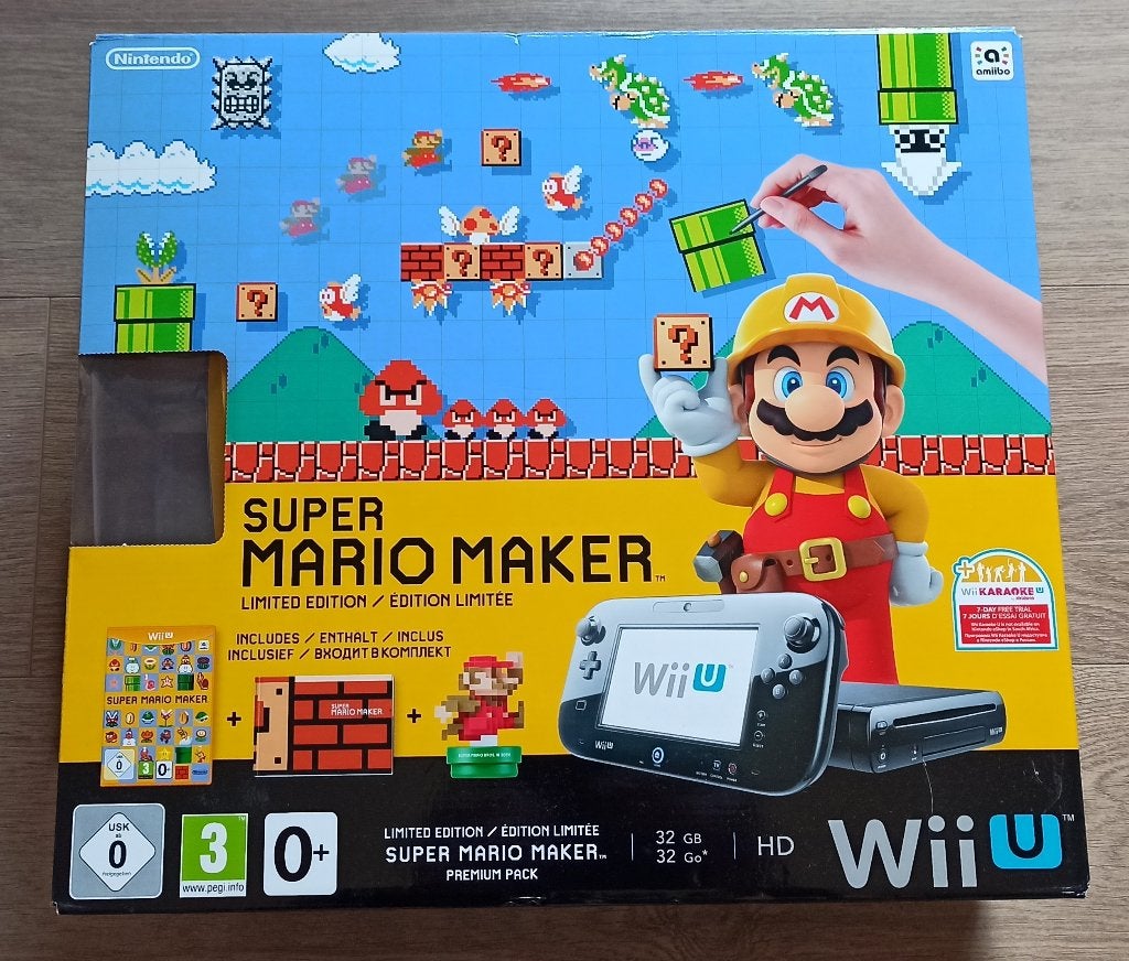 Super Mario Maker Nintendo Wii U in mind condition +32 games, Ophalen of Verzenden, Zo goed als nieuw, Met 3 controllers of meer