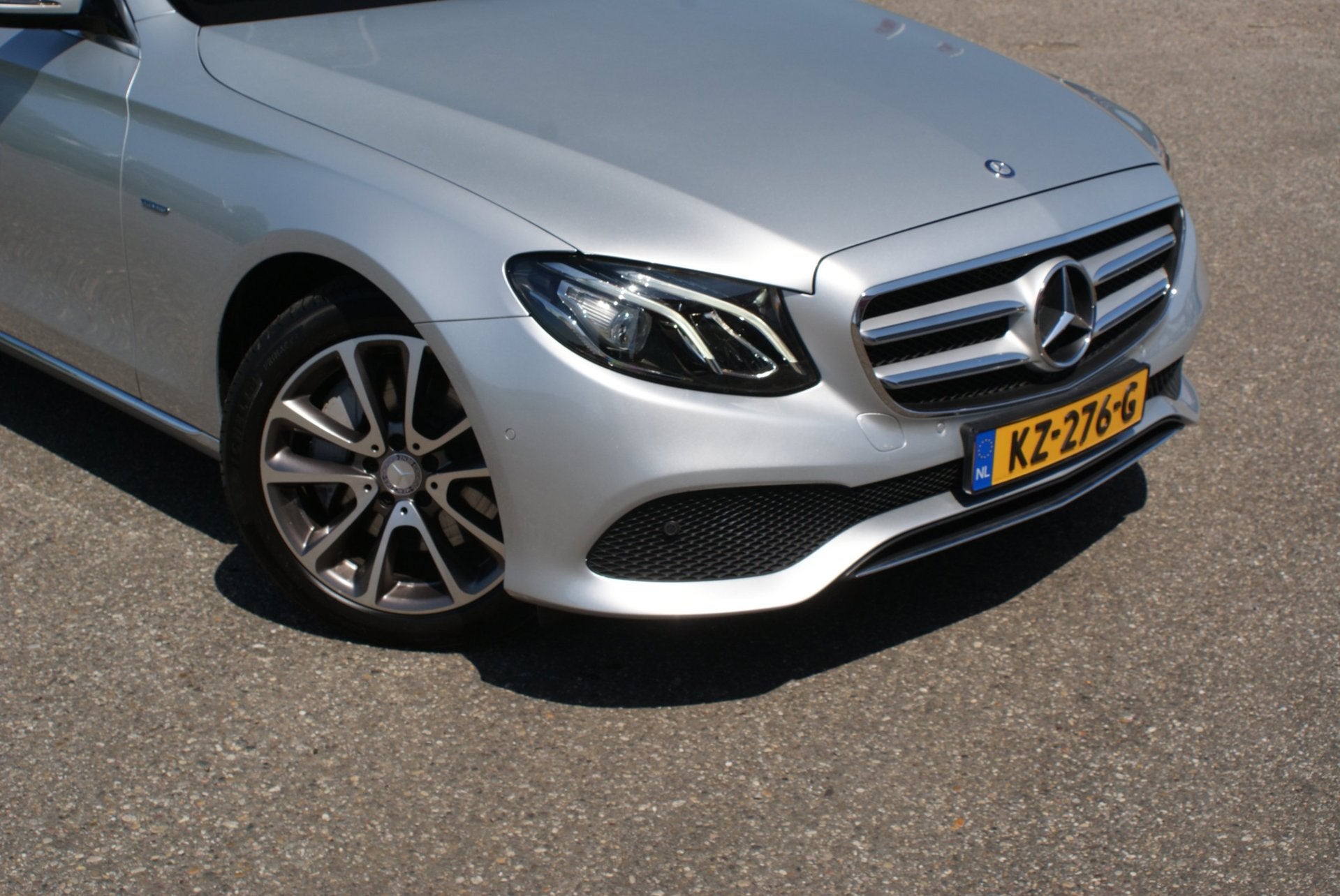 Mercedes-Benz E-klasse 350 e | Org NL | Dealer onderhouden |, Auto's, Automaat, Achterwielaandrijving, Gebruikt, Leder en Stof
