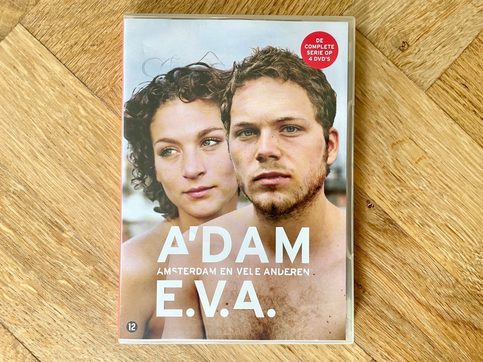 VPRO: A’dam E.V.A. - Seizoen 1 op DVD (krasvrij, met NL), Seizoen 1, Drama, Zo goed als nieuw, Vanaf 12 jaar