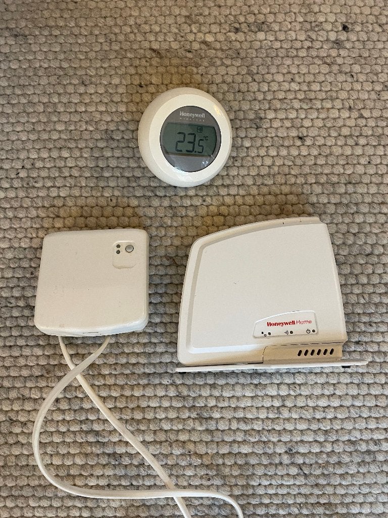 Honeywell Home Slimme Thermostaat Set, Ophalen, Slimme thermostaat, Gebruikt