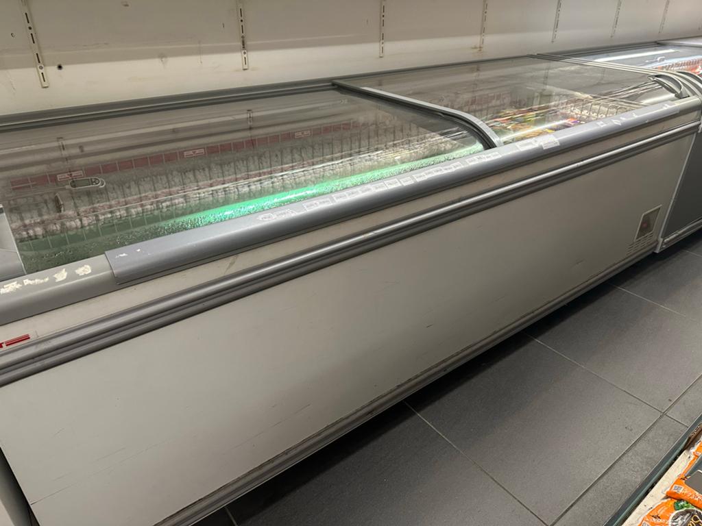 Grote vrieskist met glazen schuifdeksels, Vrieskist, Gebruikt, Minder dan 85 cm, Vrijstaand