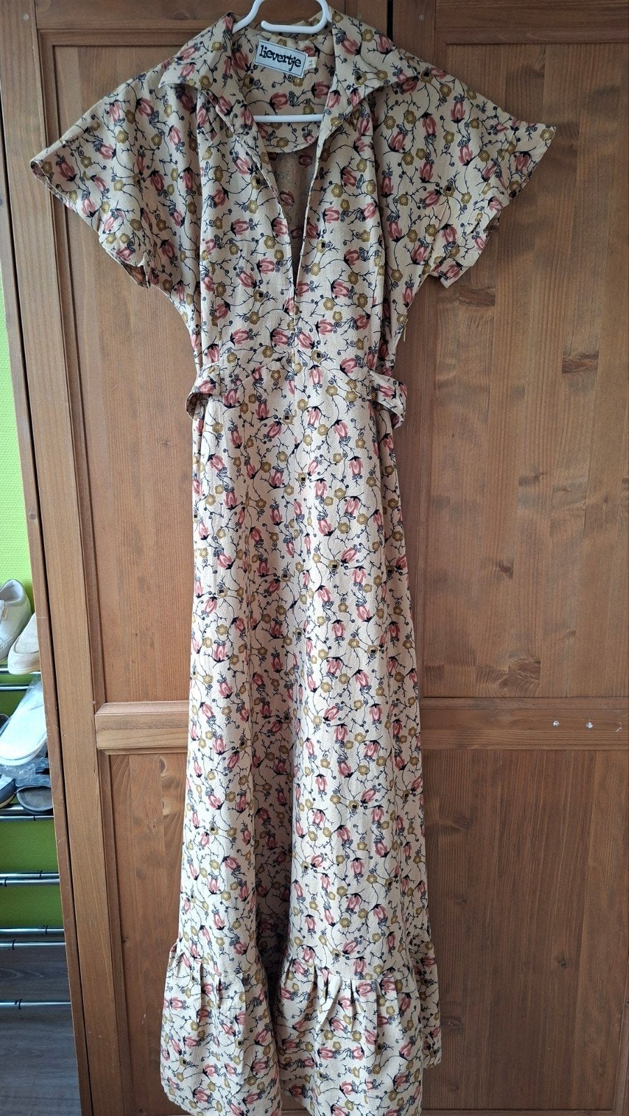 Vintage lange  jurk uit 1975 in maat 34 Lievertje, Ophalen, Zo goed als nieuw, Maat 34 (XS) of kleiner, Onder de knie