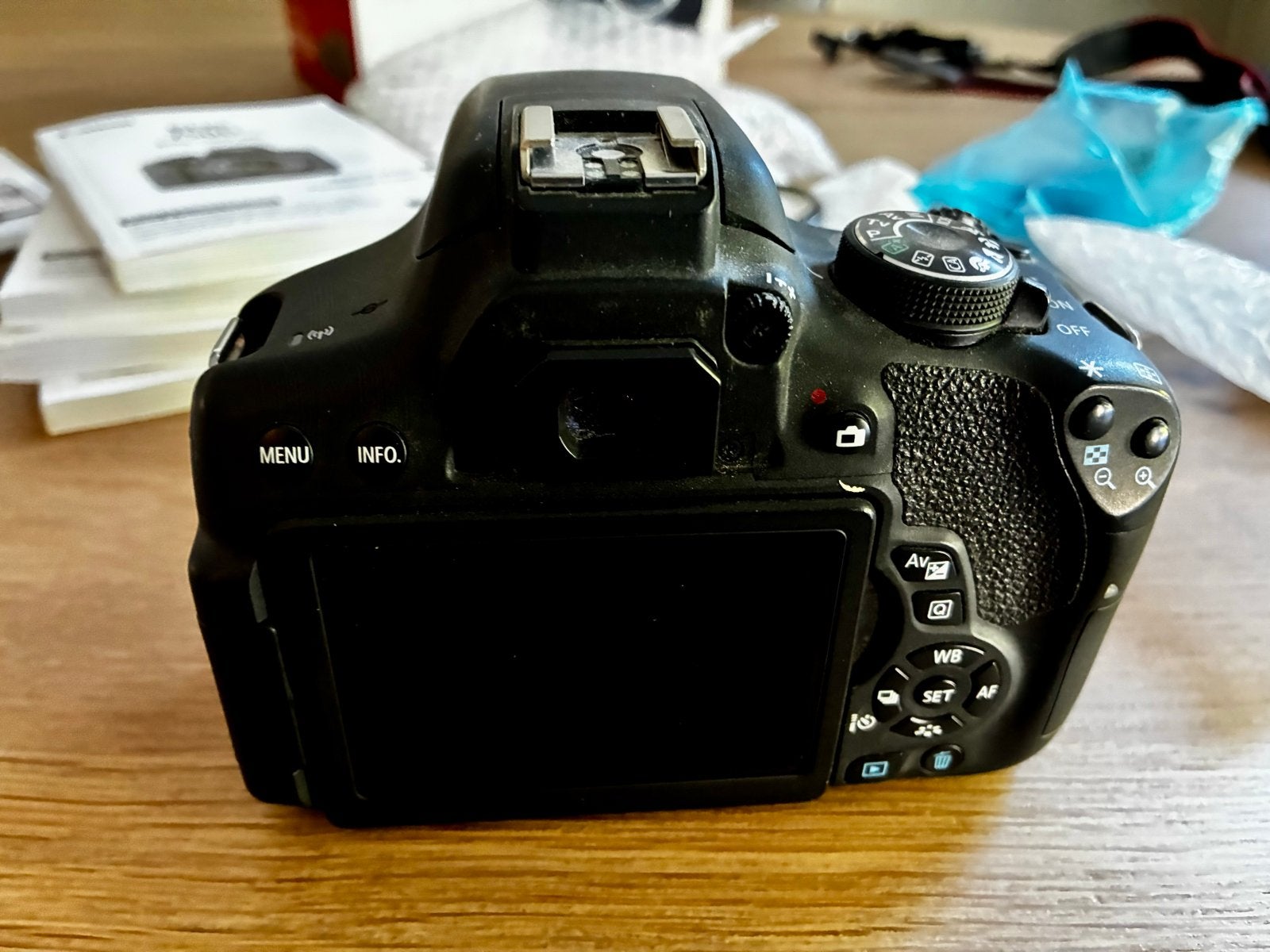 Canon EOS 750D spiegelreflexcamera, Audio, Tv en Foto, Fotocamera's Digitaal, Spiegelreflex, Canon, Zo goed als nieuw, Accu