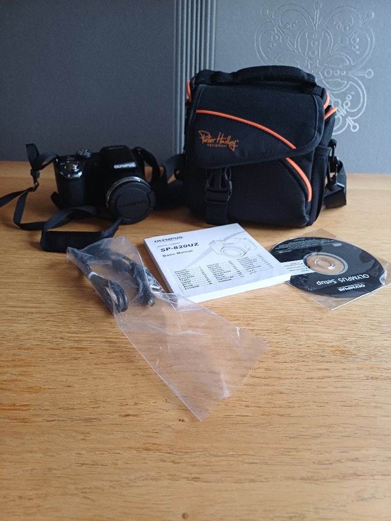 Olympus SP-820UZ digitale camera met 40x optische zoom, Beeldstabilisatie, Zo goed als nieuw, Olympus, Lensdop
