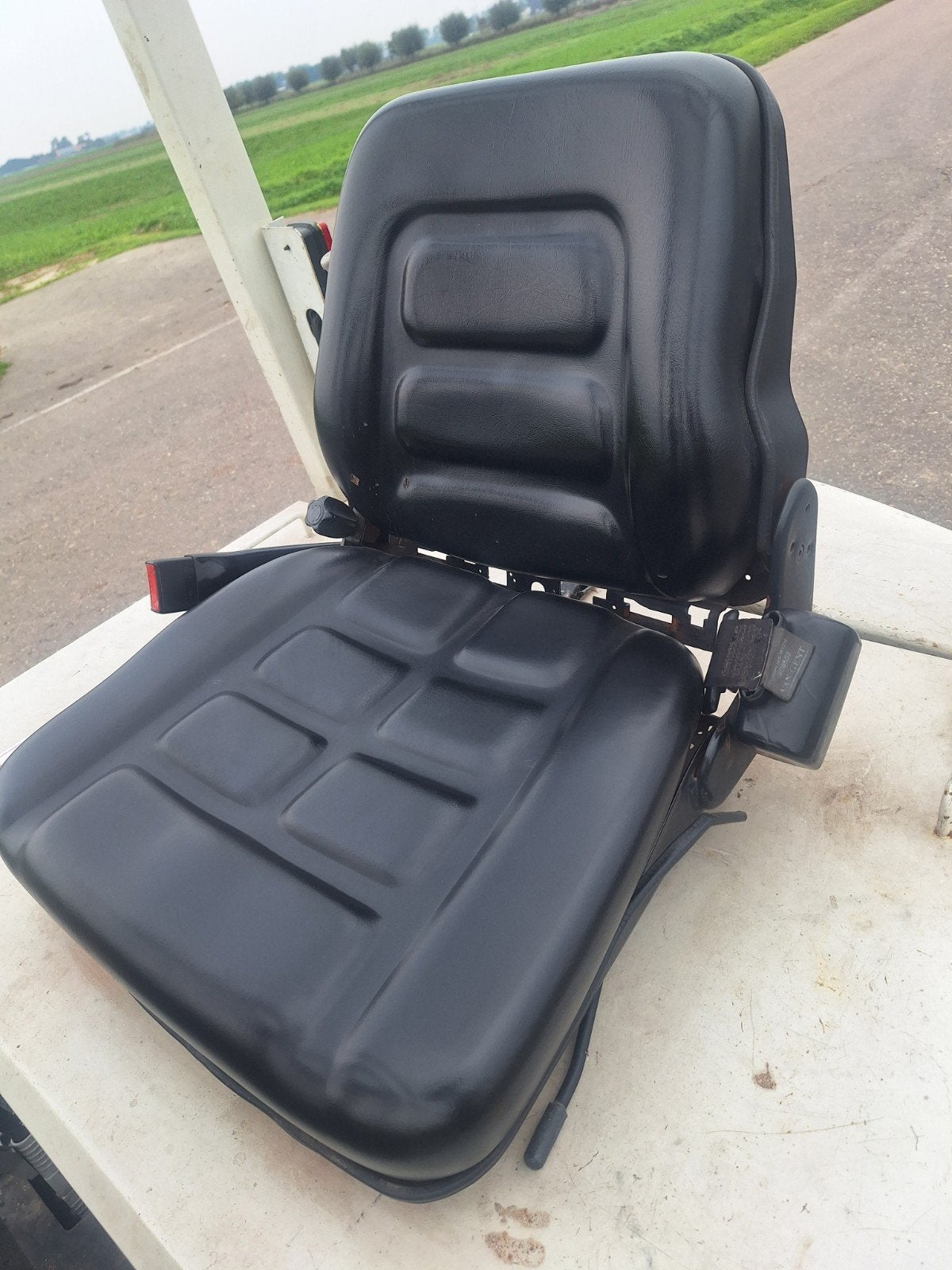 Foto 12 van heftruck komatsu FB15 met Side shift