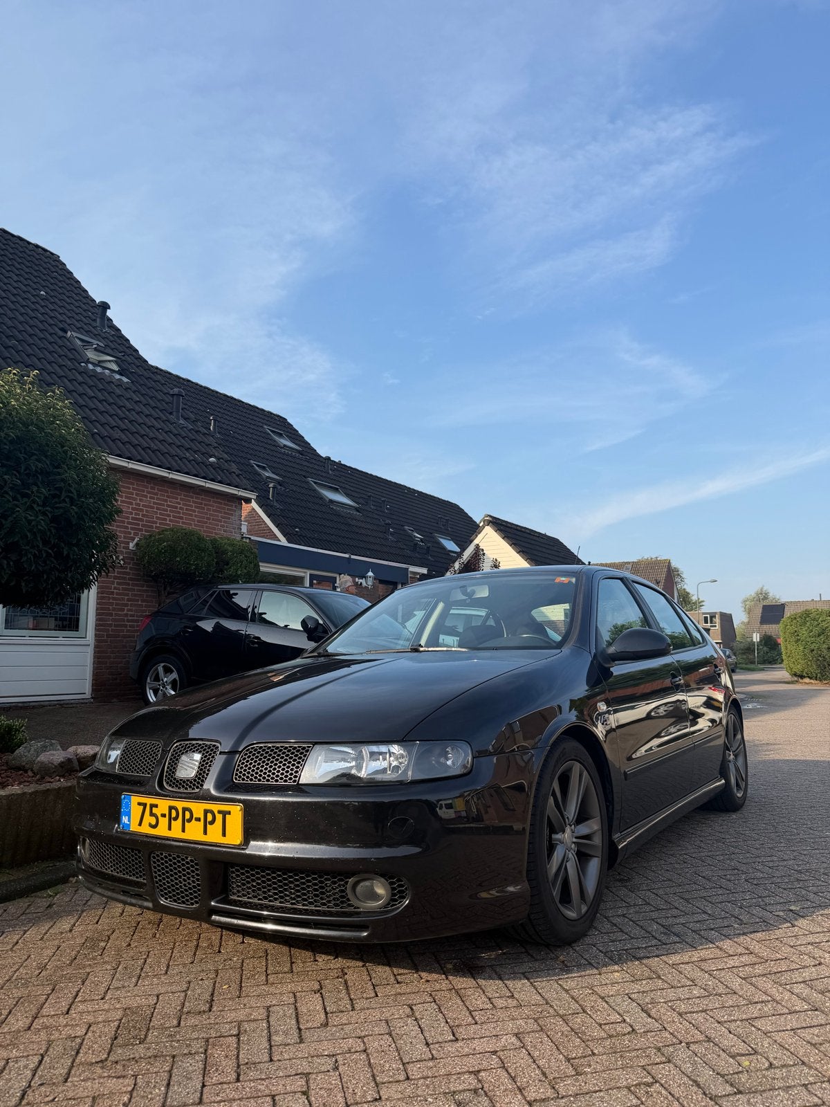 Seat Leon 1.8 20VT 132KW 2004 Zwart, Voorwielaandrijving, 4 cilinders, 1264 kg, Zwart