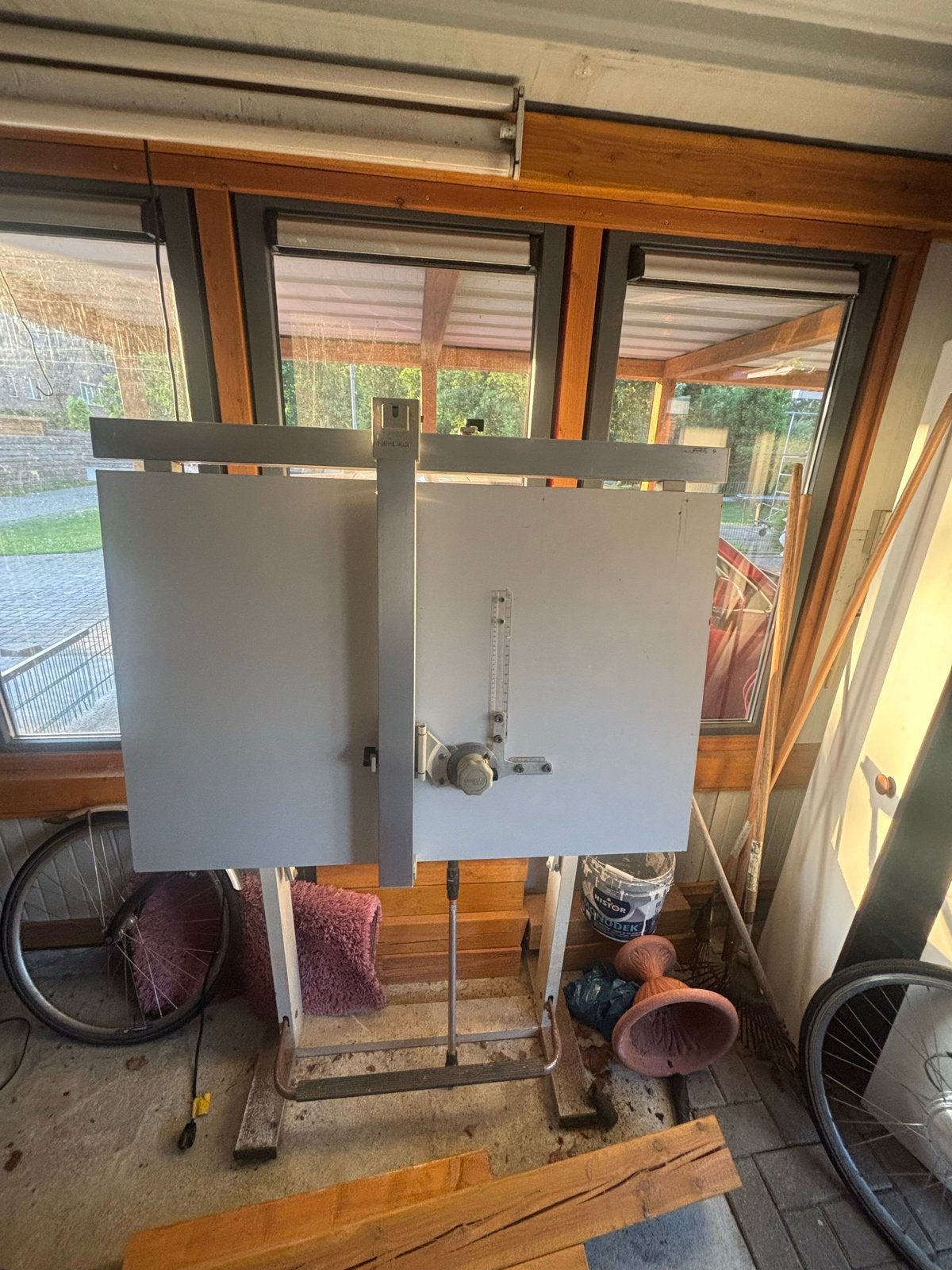 Ouderwetse tekentafel - Ideaal voor architecten/hobbyisten, Ophalen, Gebruikt, Minder dan 130 cm