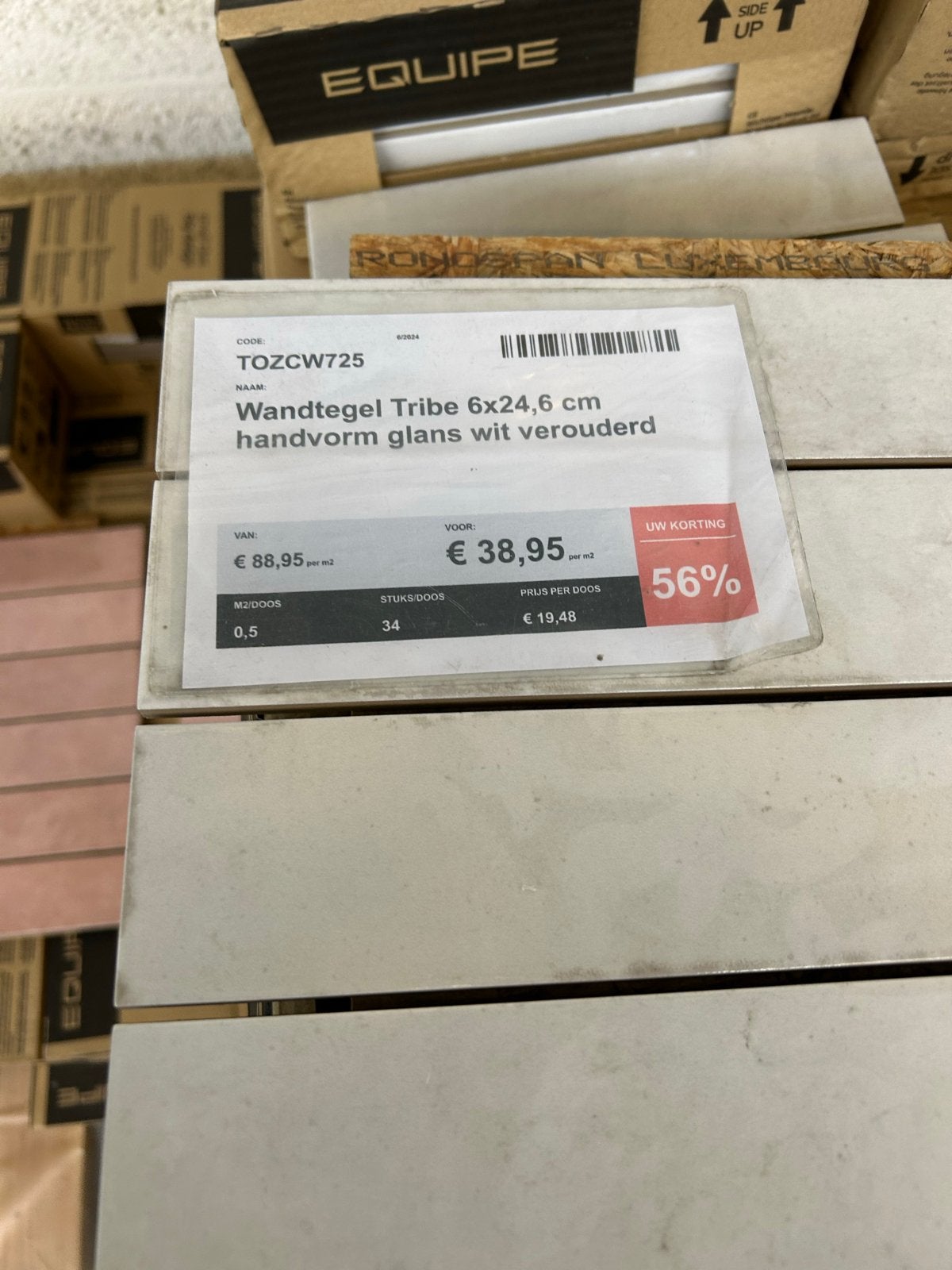 2 Dozen Waaltjes Wandtegel Tribe Handvorm Glans Wit Verouder, Nieuw, 20 tot 40 cm, Minder dan 5 m², Wandtegels