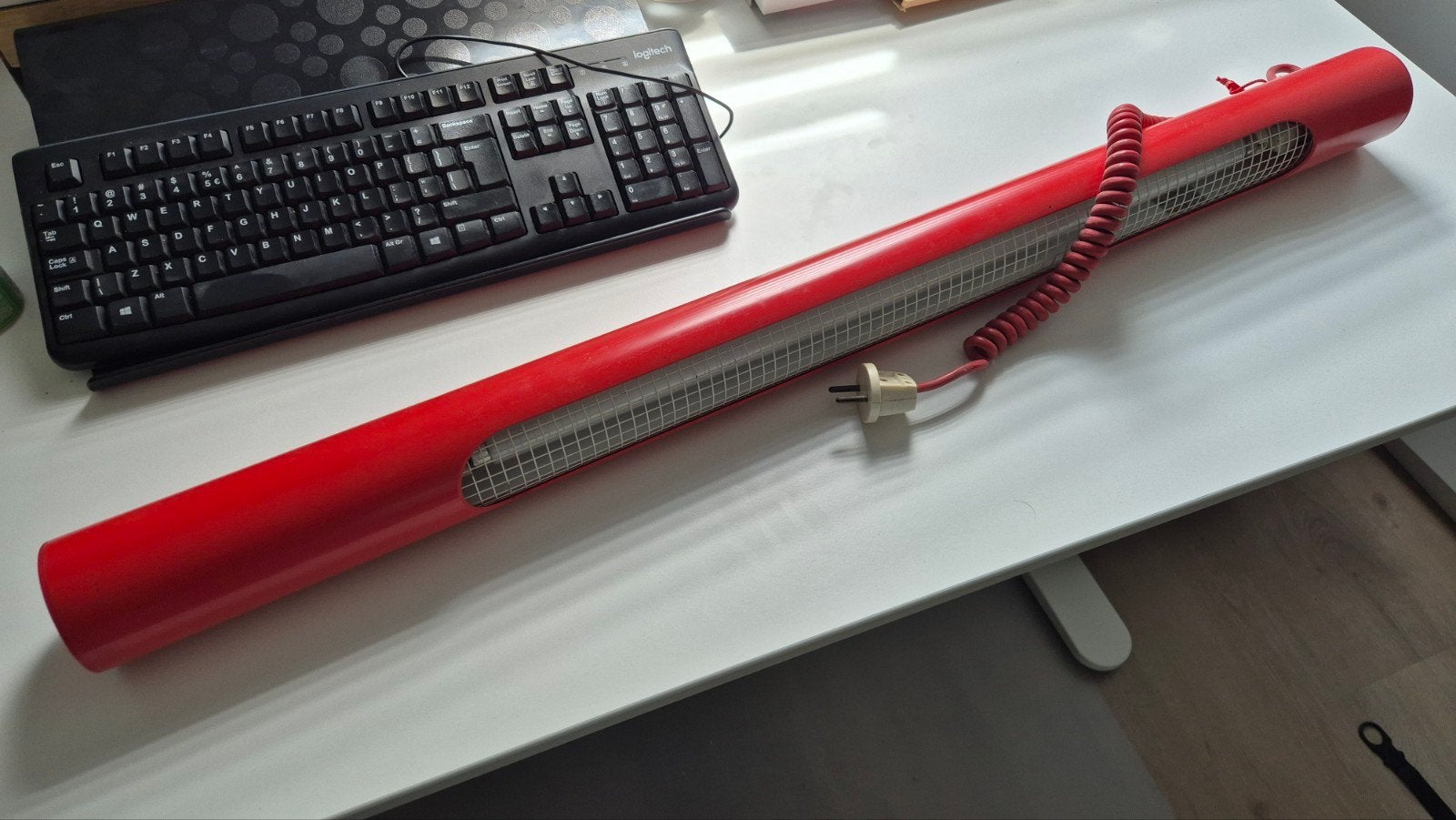 Vintage Massive TL-lamp 20W - Rood, Antiek en Kunst, Antiek | Lampen, Ophalen
