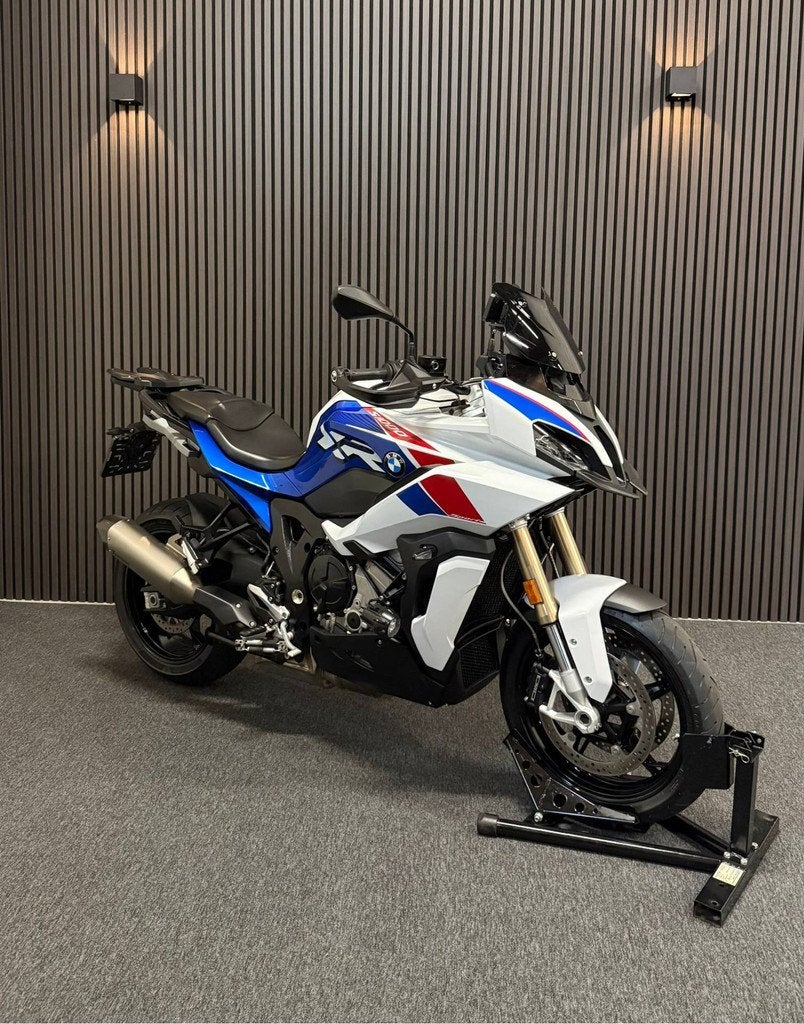 BMW S 1000 XR AKRAPOVIC-M PAKKET-QS-ELEKTRISCHE VERING, Kolen Motors, Broekhovenseweg 130-2
5021LJ  TILBURG, NL, Bedrijf, Meer dan 35 kW