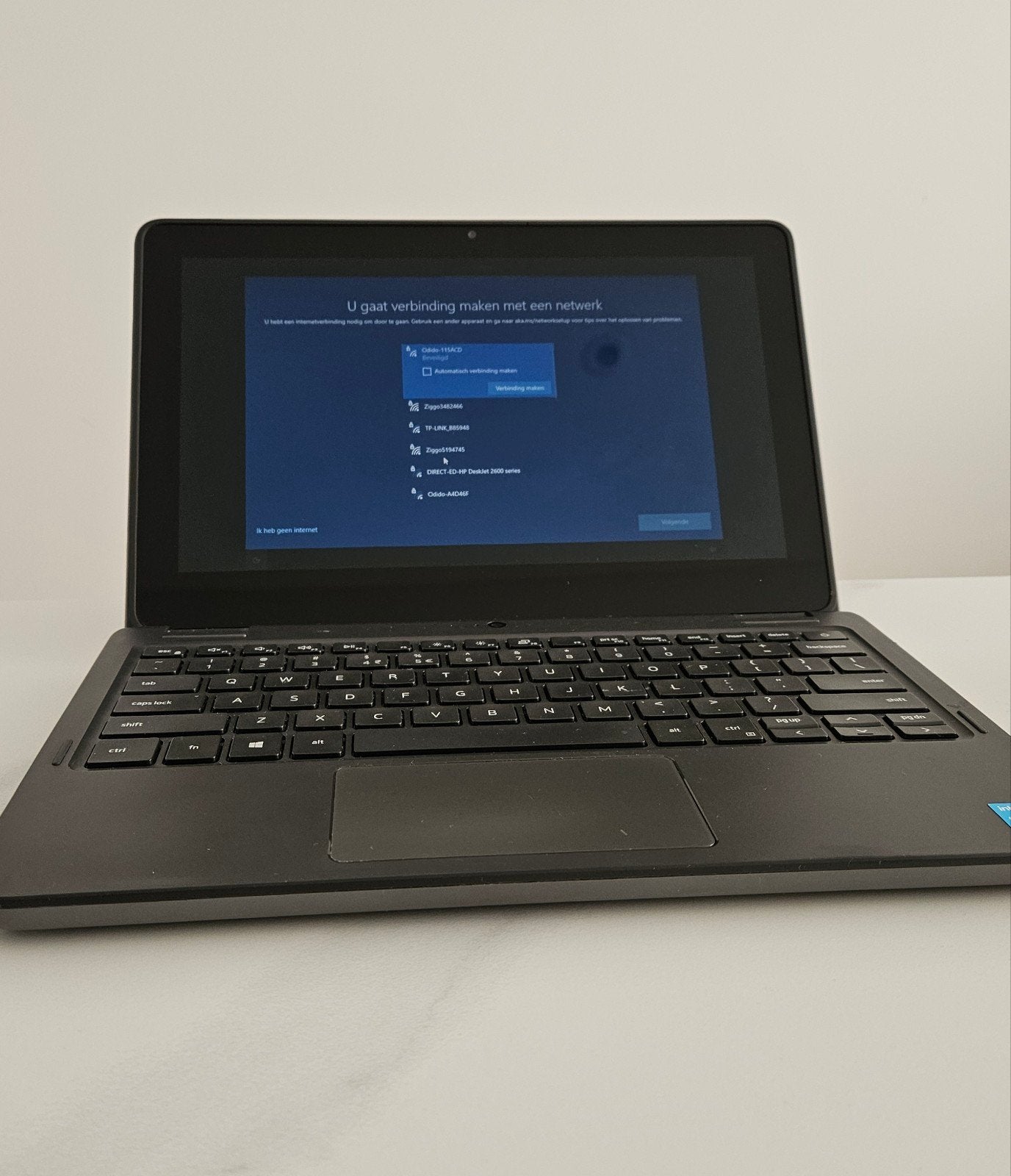 Dell Latitude 3120 2-in-1 laptop, Gebruikt, Qwerty, 8 GB, Minder dan 2 Ghz