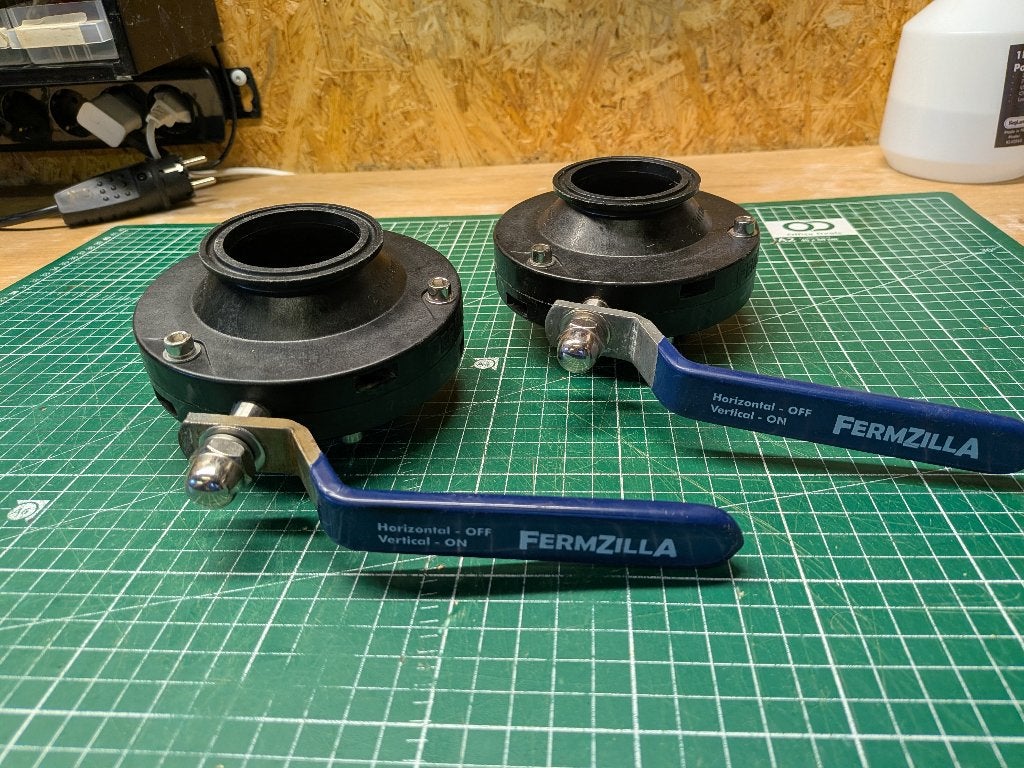 Twee Fermzilla butterfly valves 2" tri-clamp, Hobby en Vrije tijd, Ophalen of Verzenden, Gebruikt