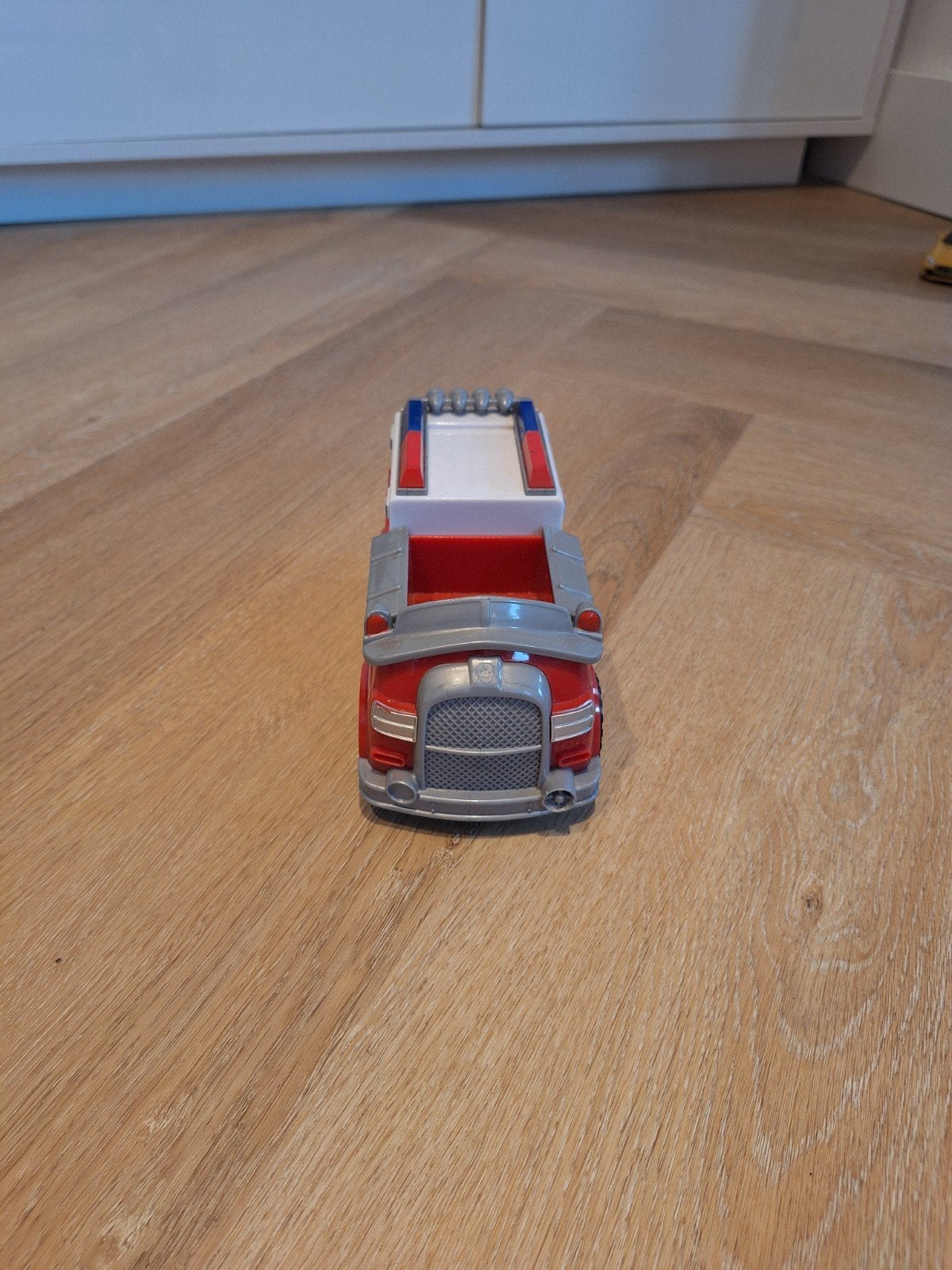 Paw Patrol: Marshall's auto (zonder figuur), Kinderen en Baby's, Speelgoed | Speelgoedvoertuigen, Ophalen, Gebruikt