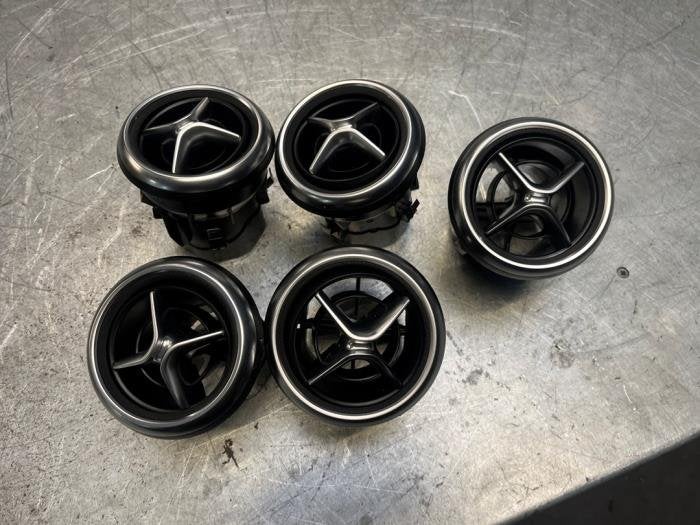 Luchtrooster Dashboard van een Mercedes A-Klasse, Auto-onderdelen, Dashboard en Schakelaars, Gebruikt, -, Ophalen of Verzenden