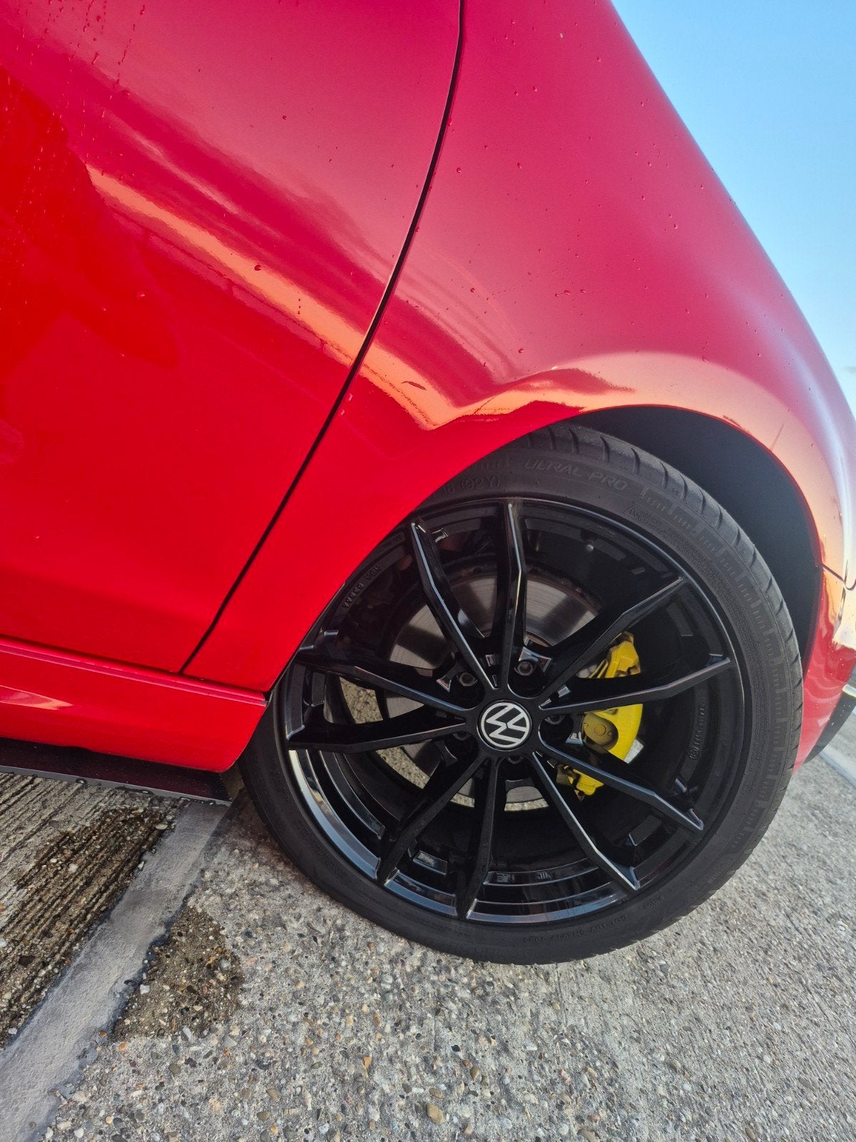 Foto 4 van Volkswagen Golf 1.4 R-PAKKET Sub&speakers MAXTON