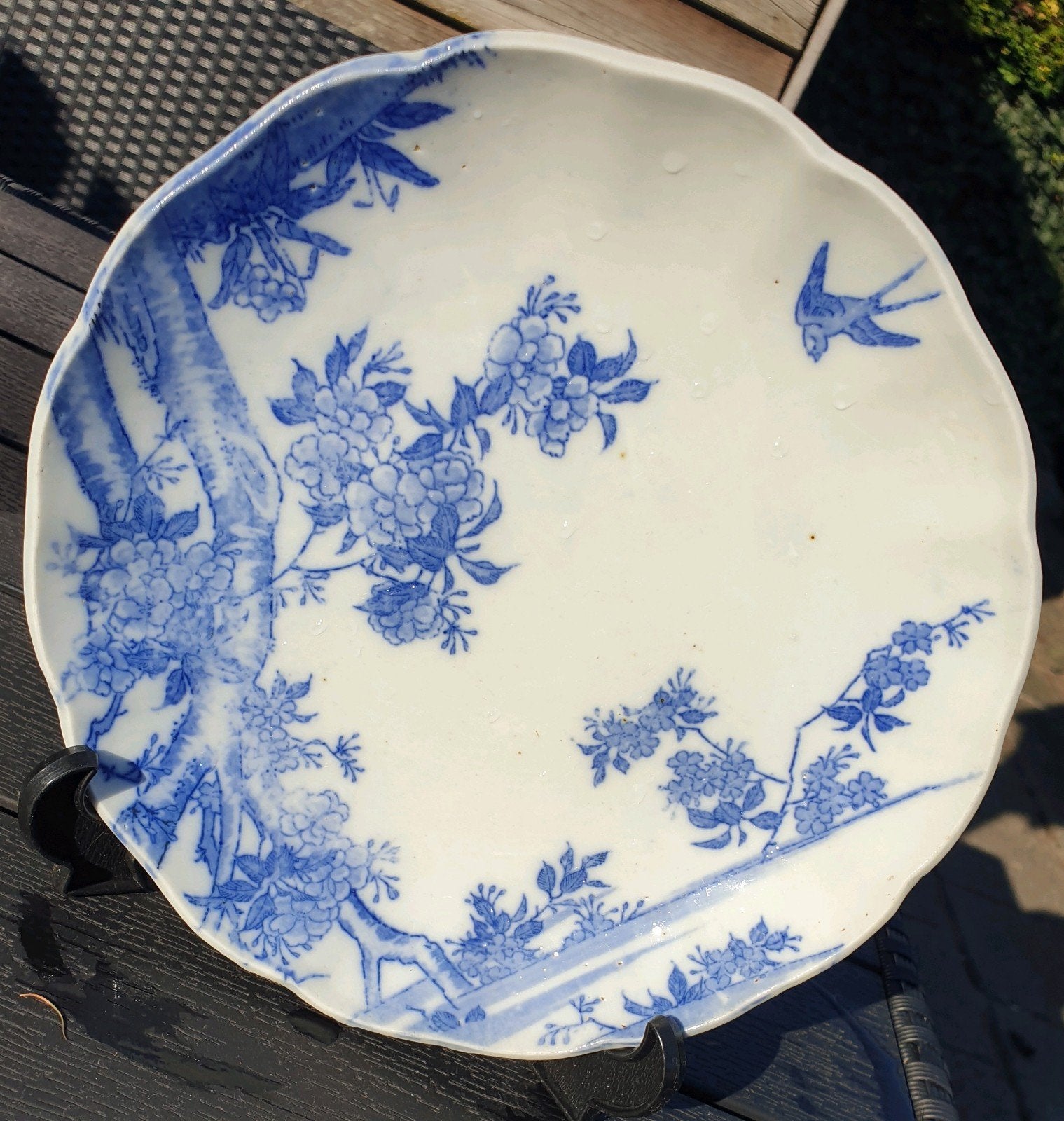 Antiek Chinees porseleinen bord met blauw-wit decor, Antiek en Kunst, Ophalen of Verzenden
