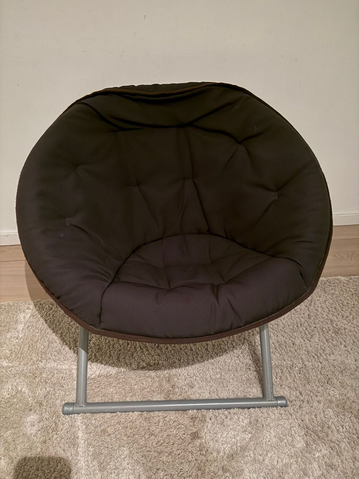 Comfortabele zwarte opvouwbare maanstoel, Gebruikt, Bruin, Ophalen of Verzenden, Eén