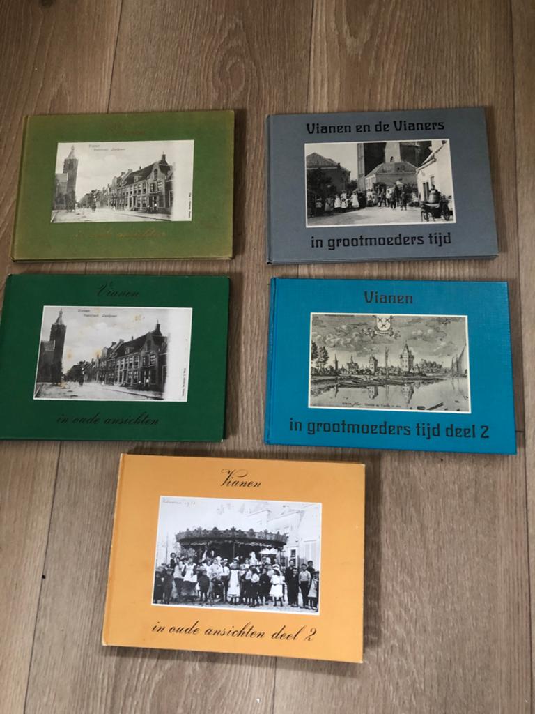 Vianen in oude ansichten en grootmoeders tijd (5 boeken), Boeken, Geschiedenis | Stad en Regio, Ophalen of Verzenden, 20e eeuw of later