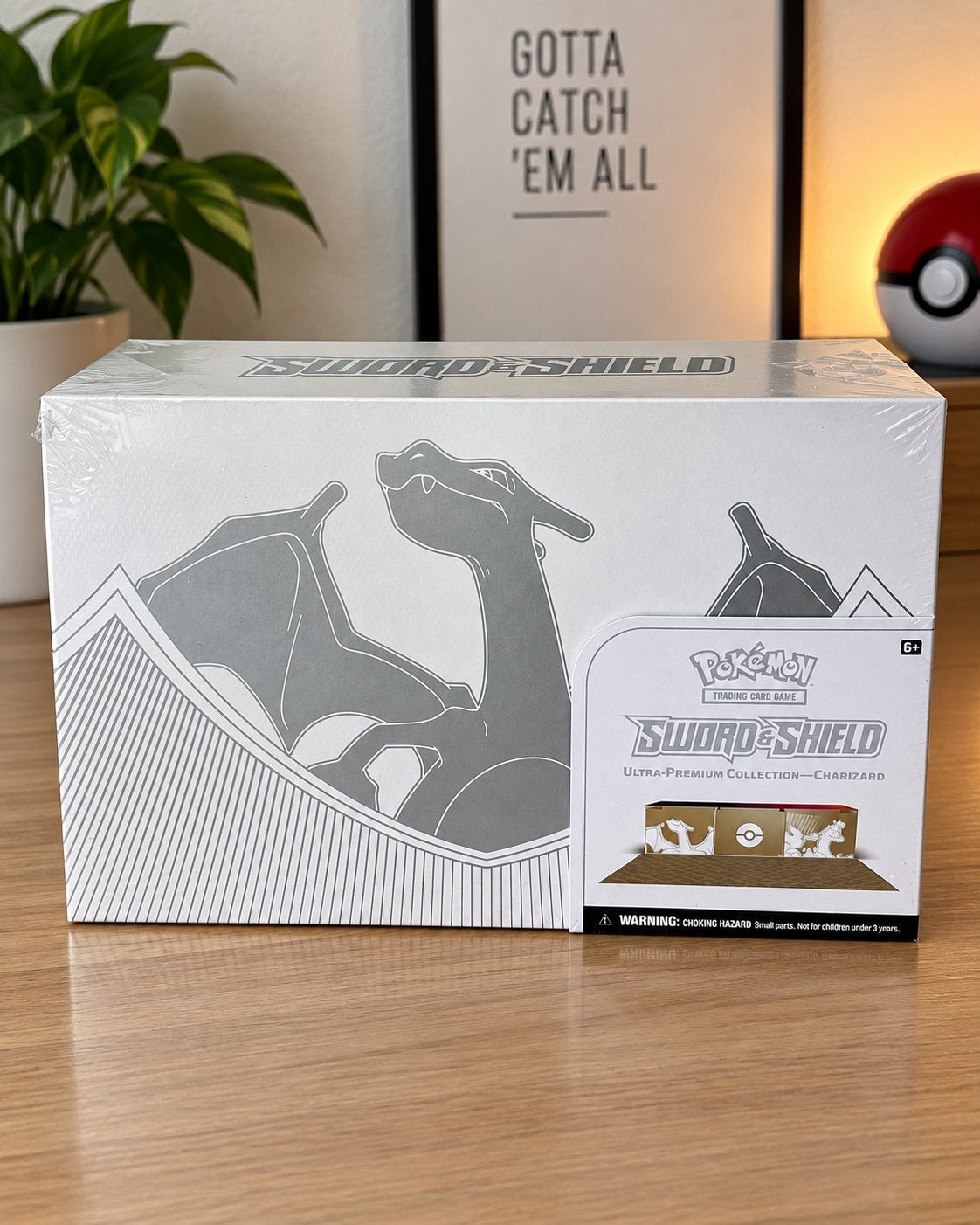 Pokémon Ultra Premium Collection Charizard Nieuw Sealed, Ophalen of Verzenden, Nieuw, Overige typen