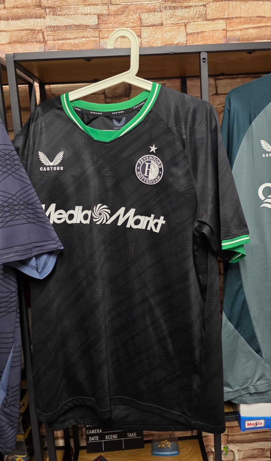 Feyenoord Castore Uitshirt 2023/2024 Maat XL Nieuwstaat, Kleding | Dames, Zwart, Maat 46/48 (XL) of groter, Nieuw, Ophalen of Verzenden