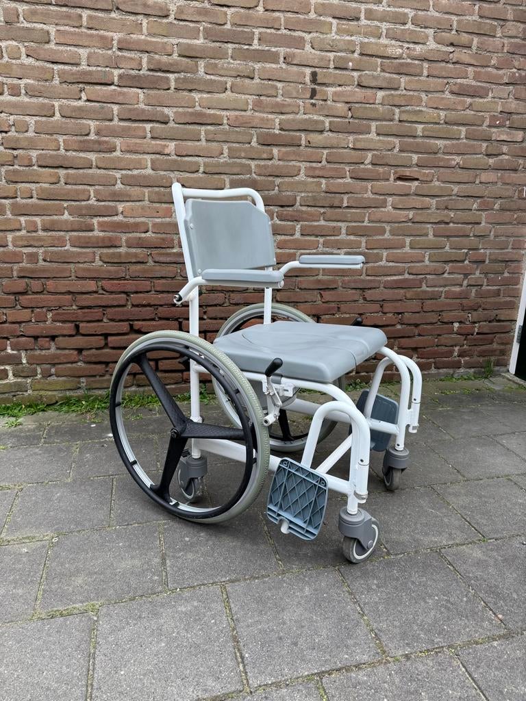 Doucherolstoel Excel HC-840, Ophalen of Verzenden, Duwrolstoel