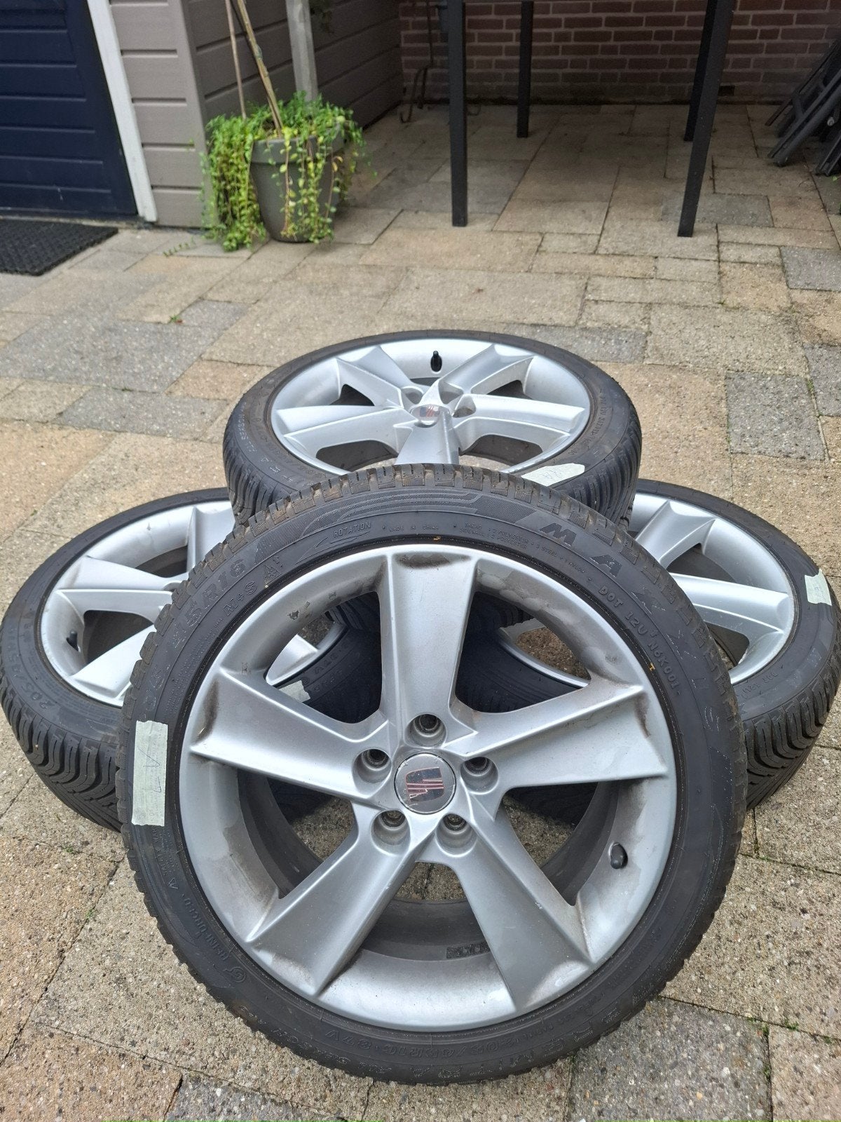 Maxxis all season banden + lichtmetalen velgen(Bijna nieuw), Ophalen, 16 inch, Banden en Velgen, 205 mm
