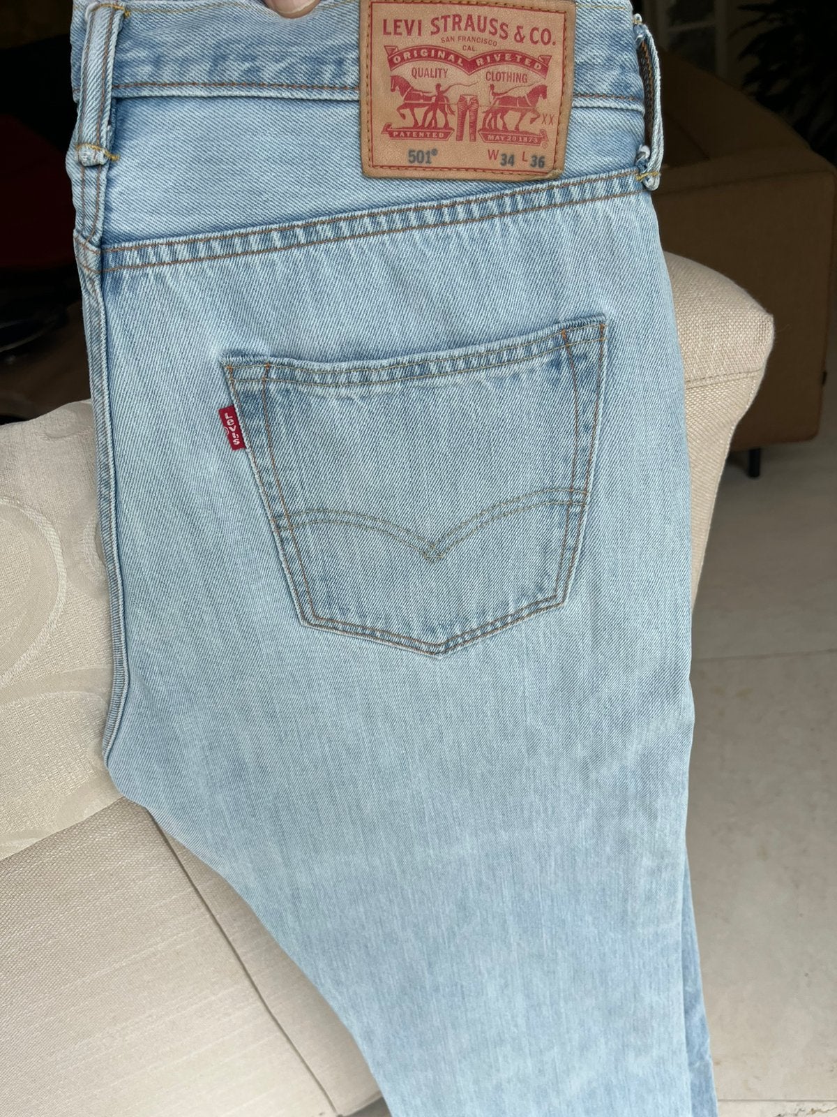 Levi’s 501 W34xL36 lichtblauw, Verzenden, Zo goed als nieuw, Blauw, W33 - W34 (confectie 48/50)