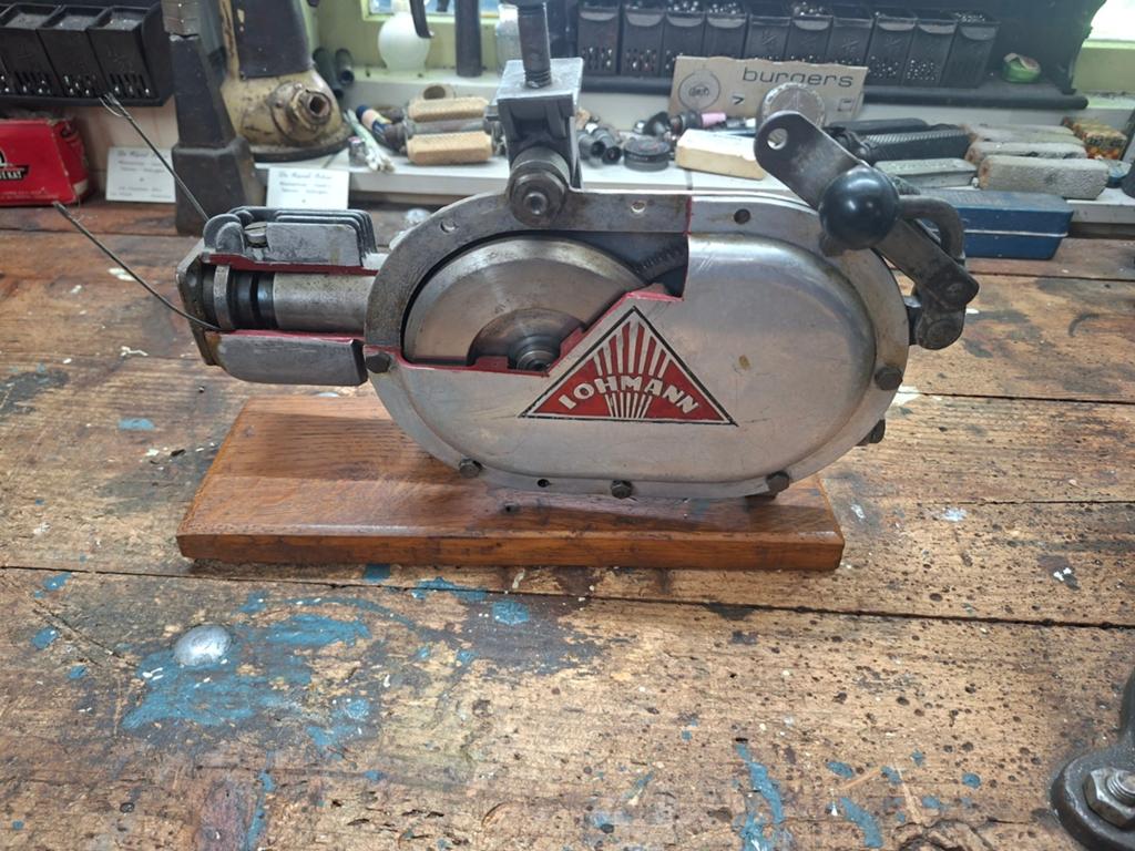 Lohmann hulpmotor, Ophalen, Overige merken