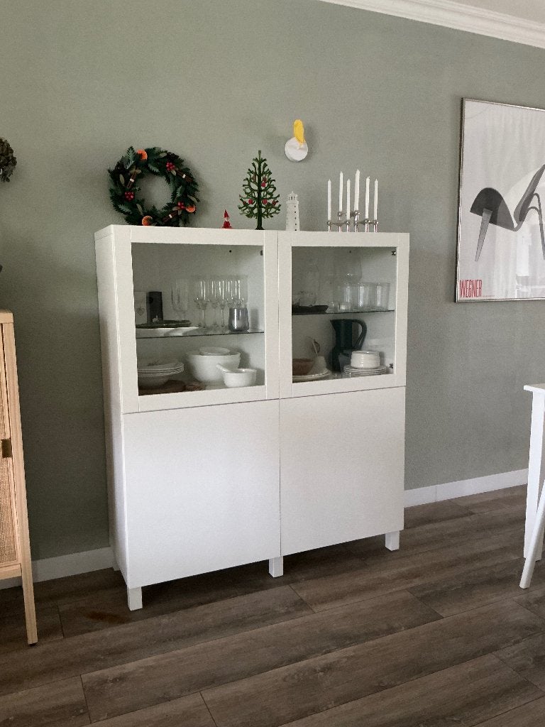 Mooie witte kast met vitrine gedeelte, Ophalen, Met deur(en), 100 tot 150 cm, Glas